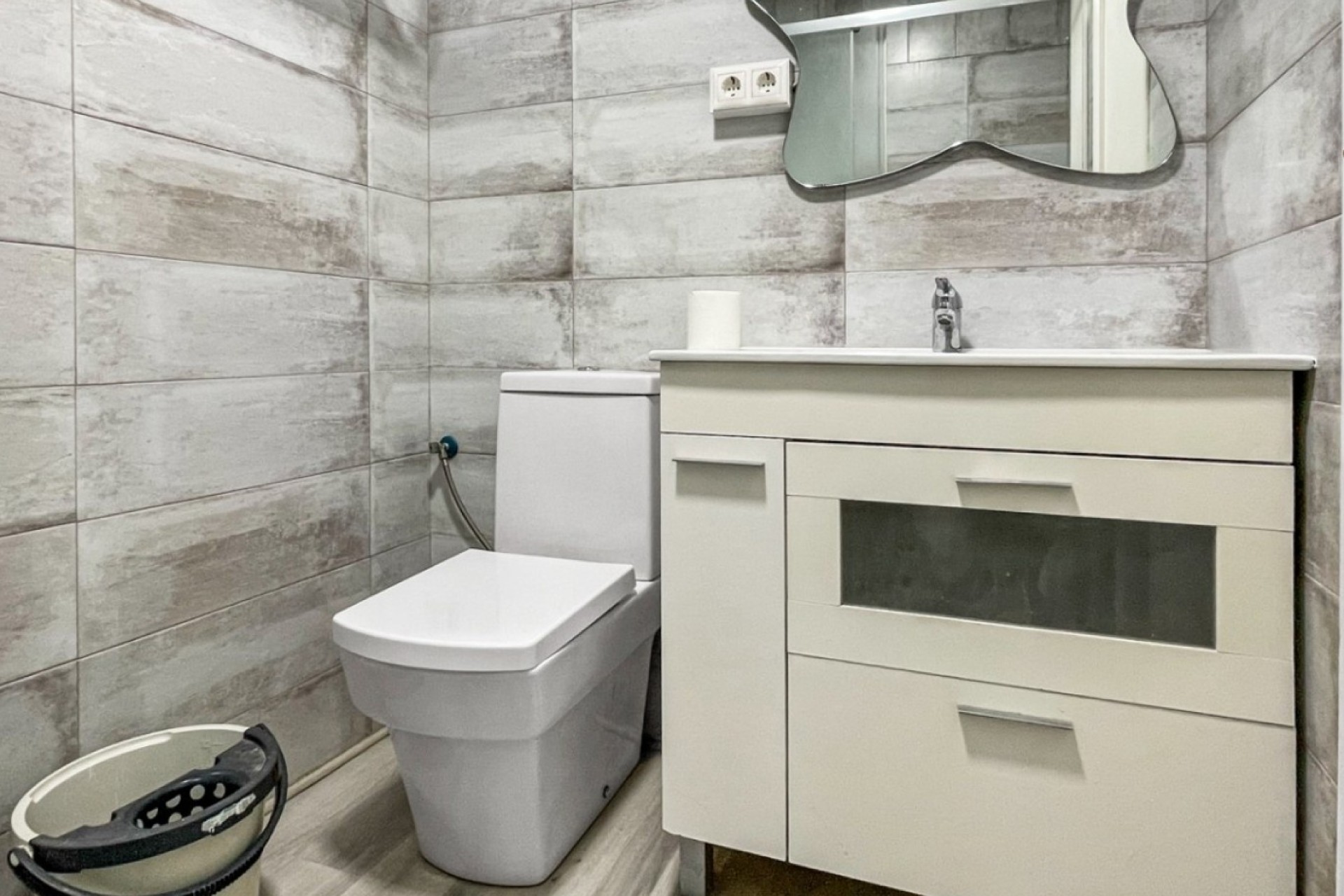 Wiederverkauf - Wohnung / Apartment -
Guardamar del Segura