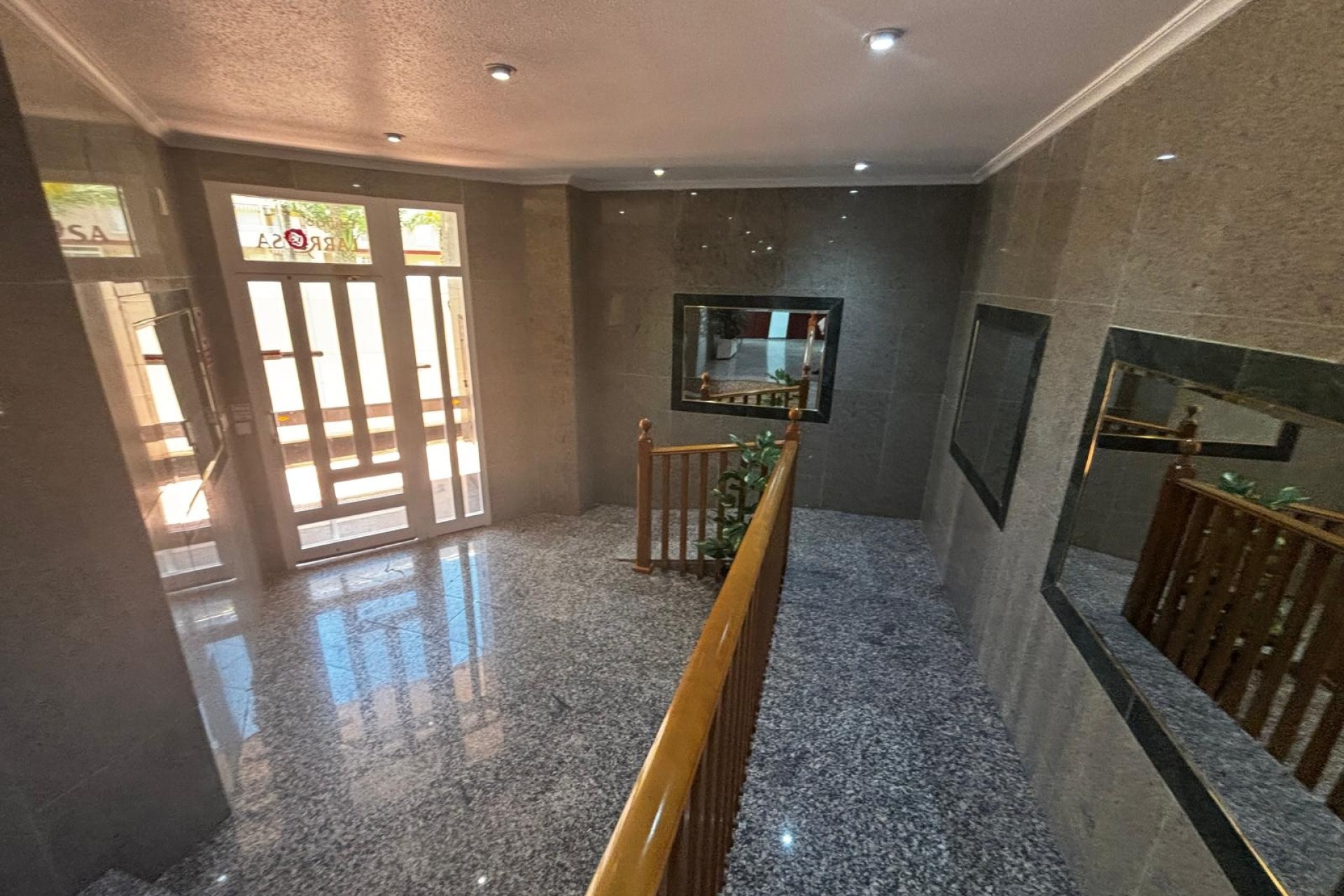 Wiederverkauf - Wohnung / Apartment -
Guardamar del Segura