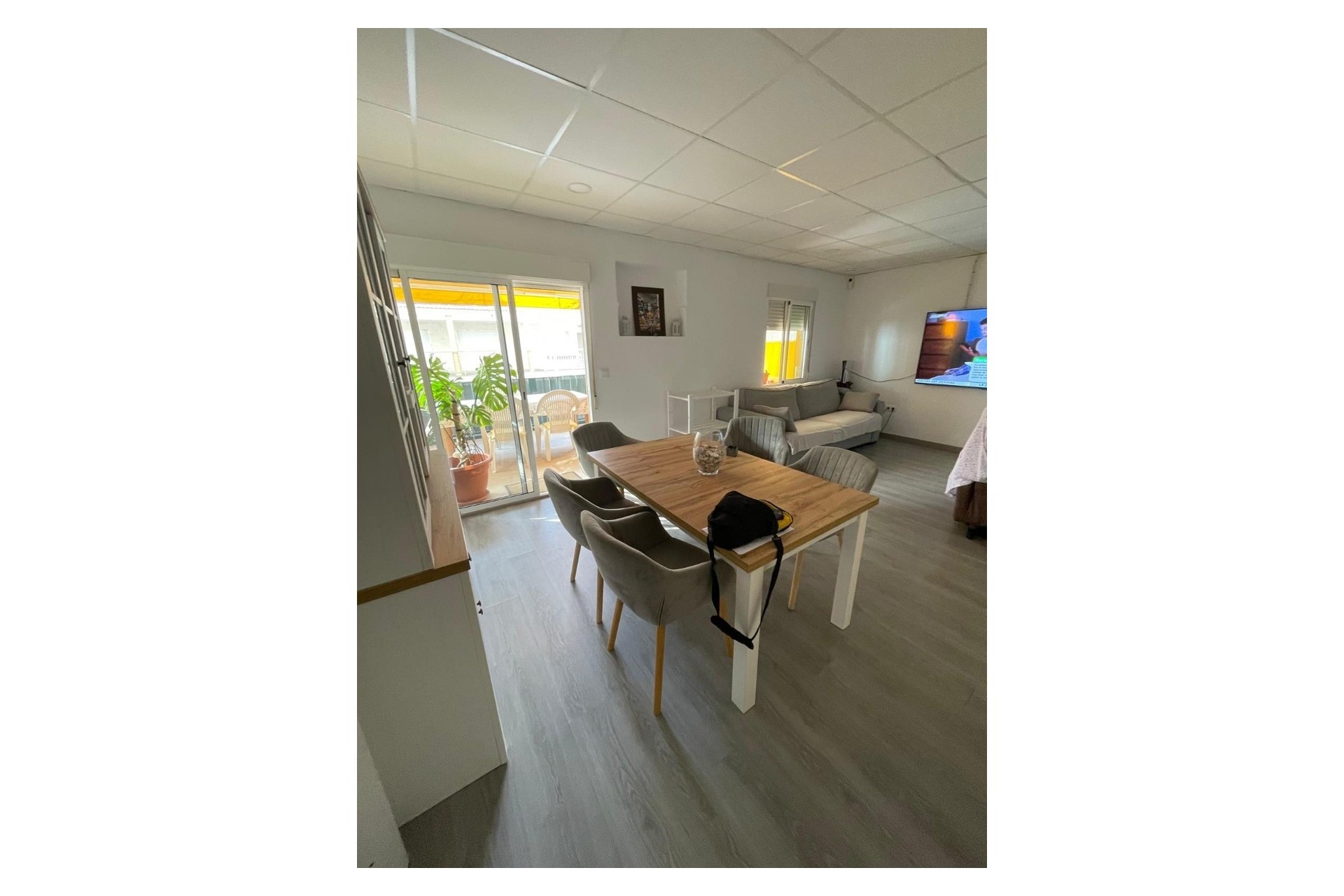 Wiederverkauf - Wohnung / Apartment -
Guardamar del Segura