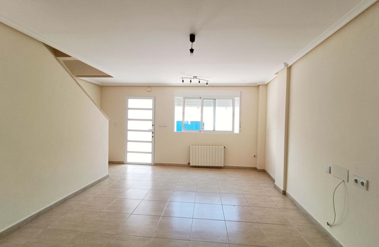 Wiederverkauf - Wohnung / Apartment -
Hondón de los Fráiles