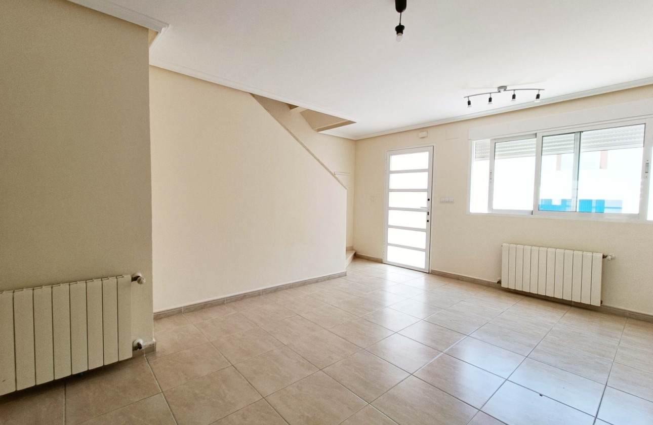 Wiederverkauf - Wohnung / Apartment -
Hondón de los Fráiles