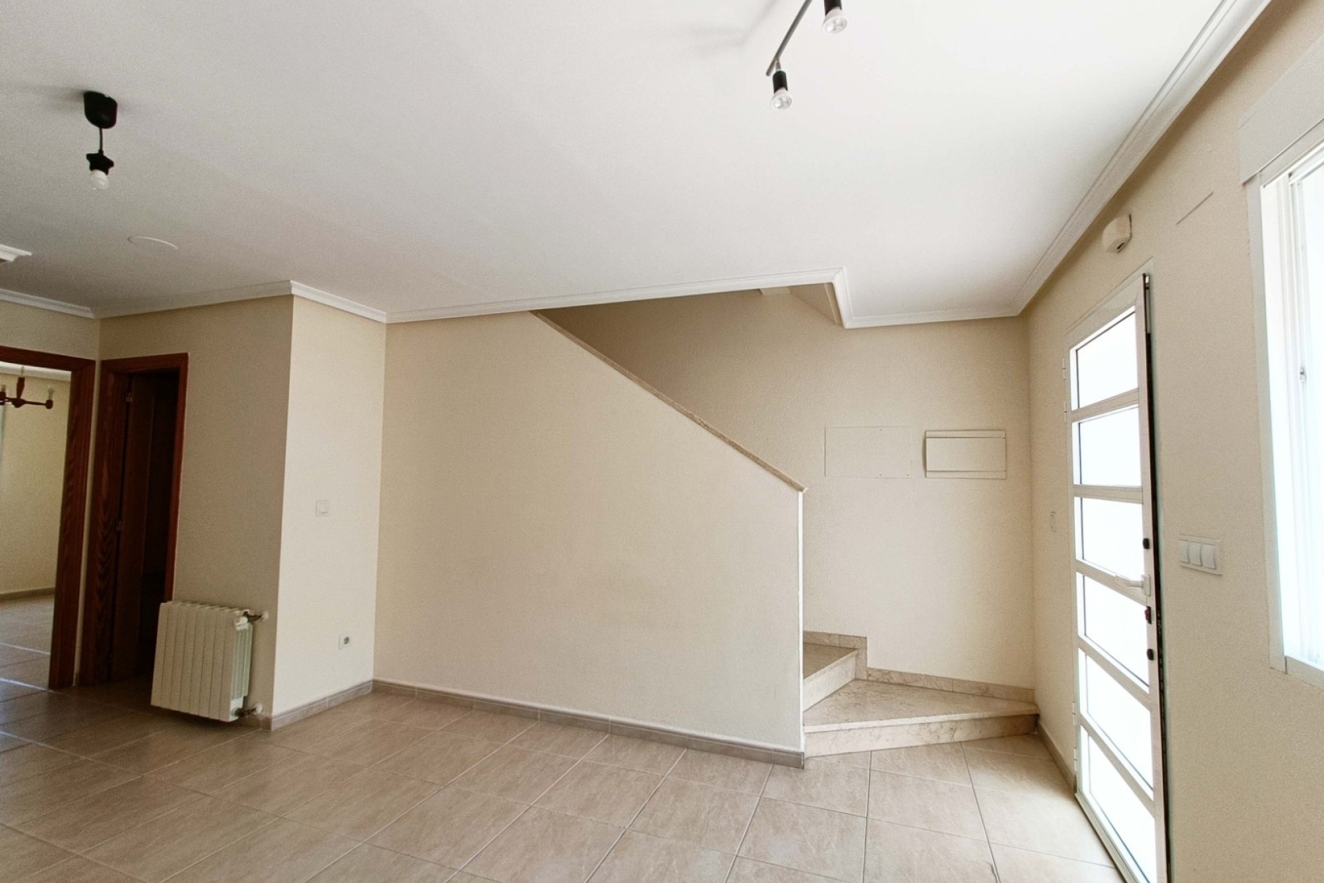 Wiederverkauf - Wohnung / Apartment -
Hondón de los Fráiles