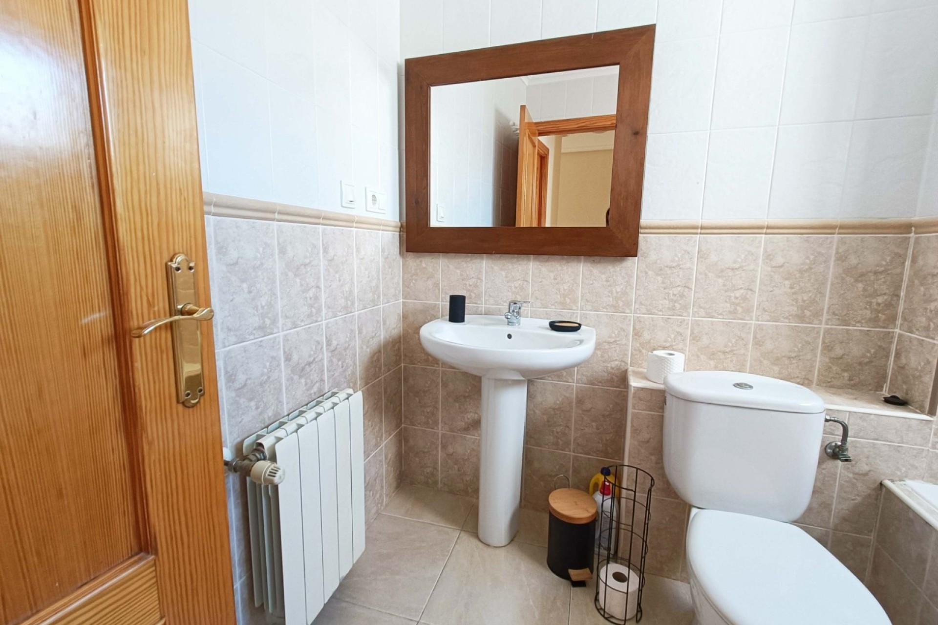 Wiederverkauf - Wohnung / Apartment -
Hondón de los Fráiles