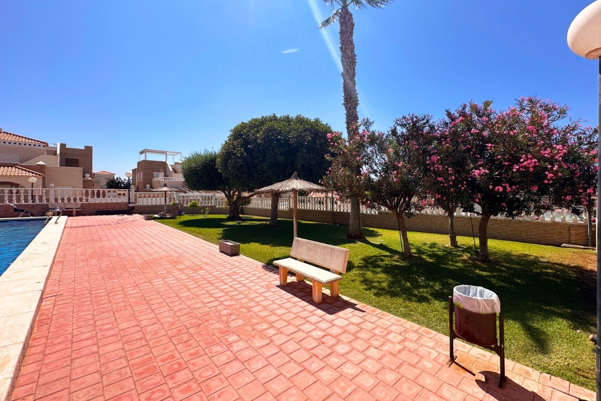 Wiederverkauf - Wohnung / Apartment -
﻿Torrevieja (Alicante) - Spain