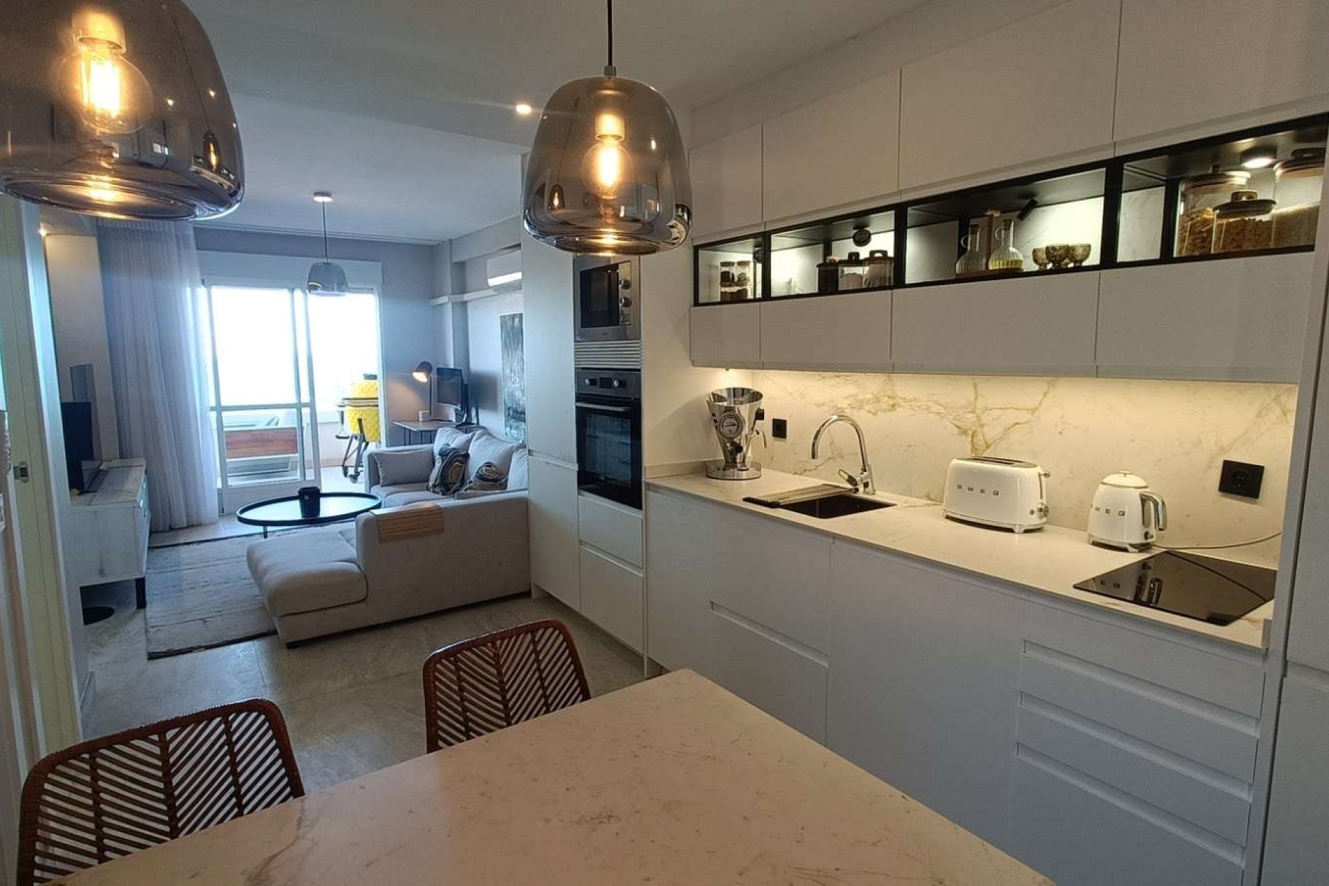 Wiederverkauf - Wohnung / Apartment -
La Mata