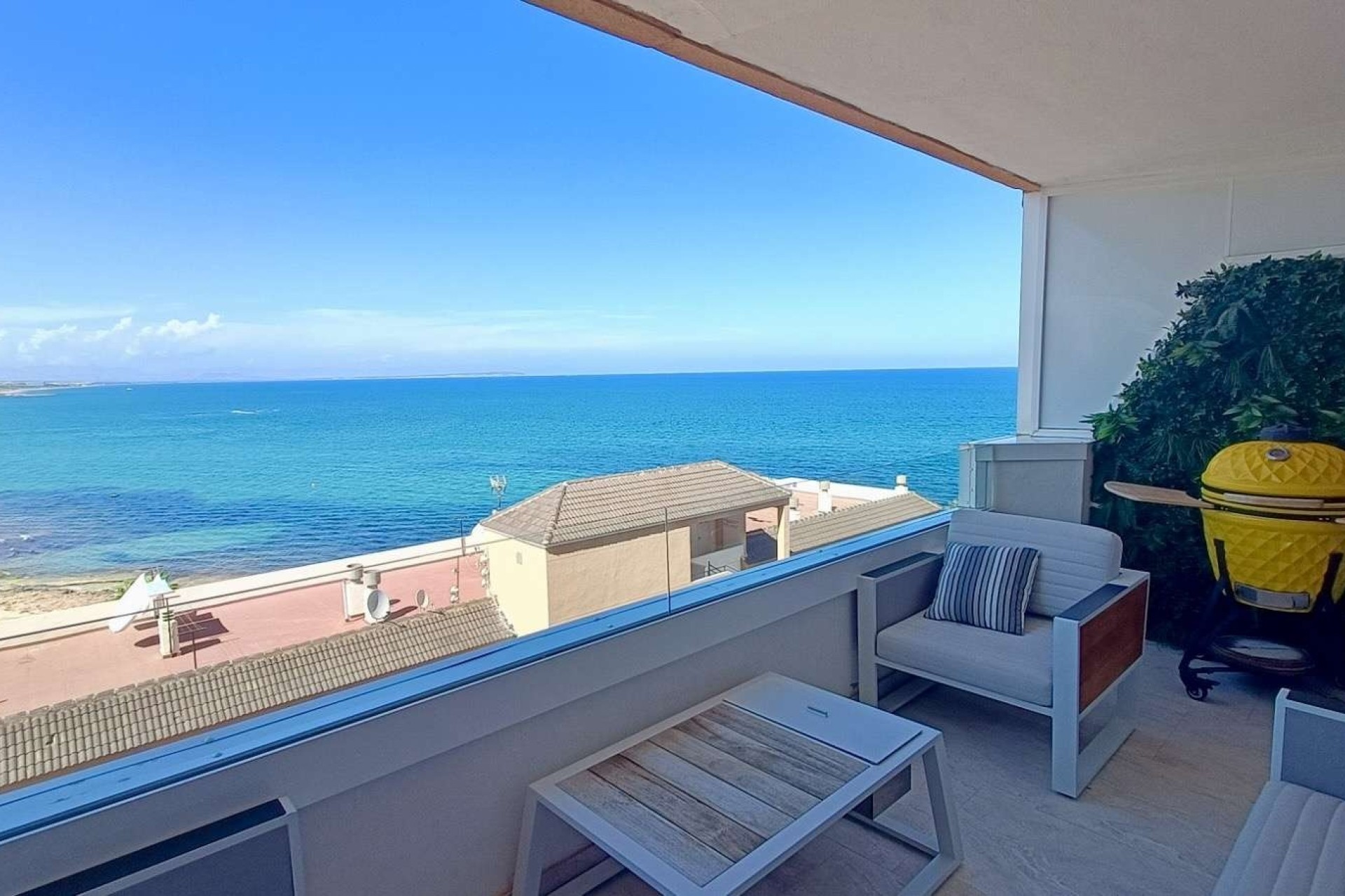 Wiederverkauf - Wohnung / Apartment -
La Mata