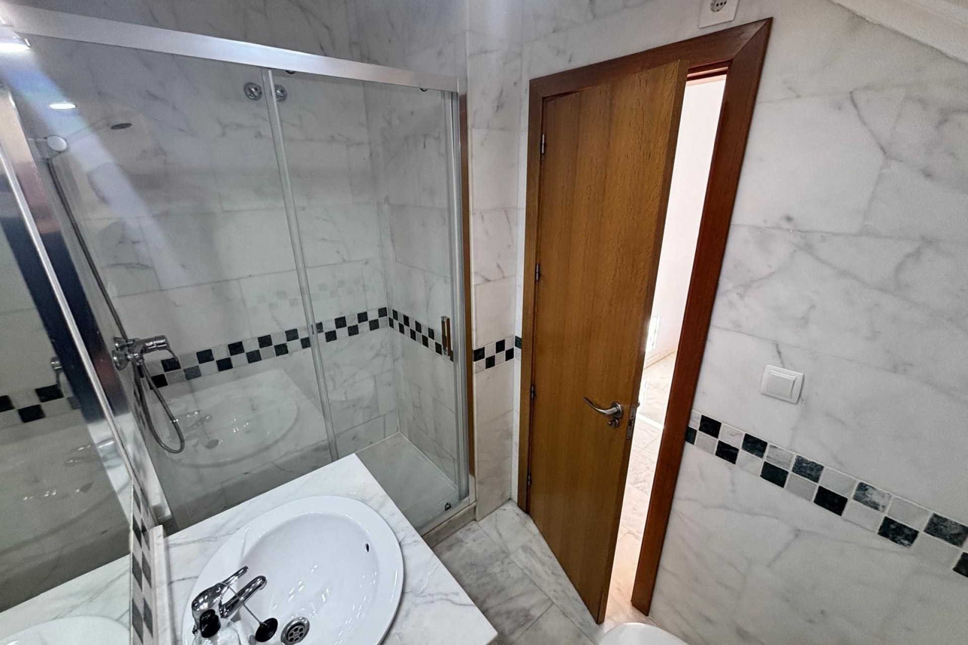 Wiederverkauf - Wohnung / Apartment -
La Rellana