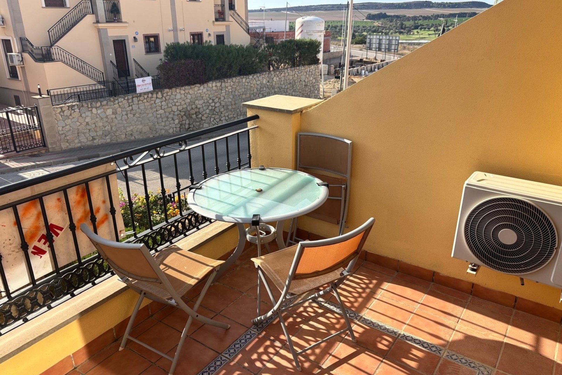 Wiederverkauf - Wohnung / Apartment -
La Rellana