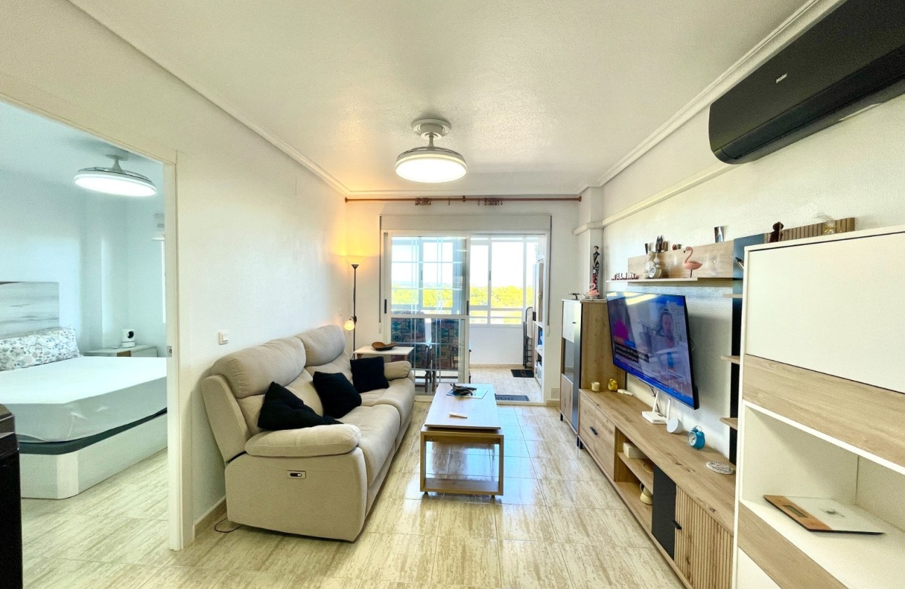 Wiederverkauf - Wohnung / Apartment -
La Siesta - El Salado - Torreta - La Siesta