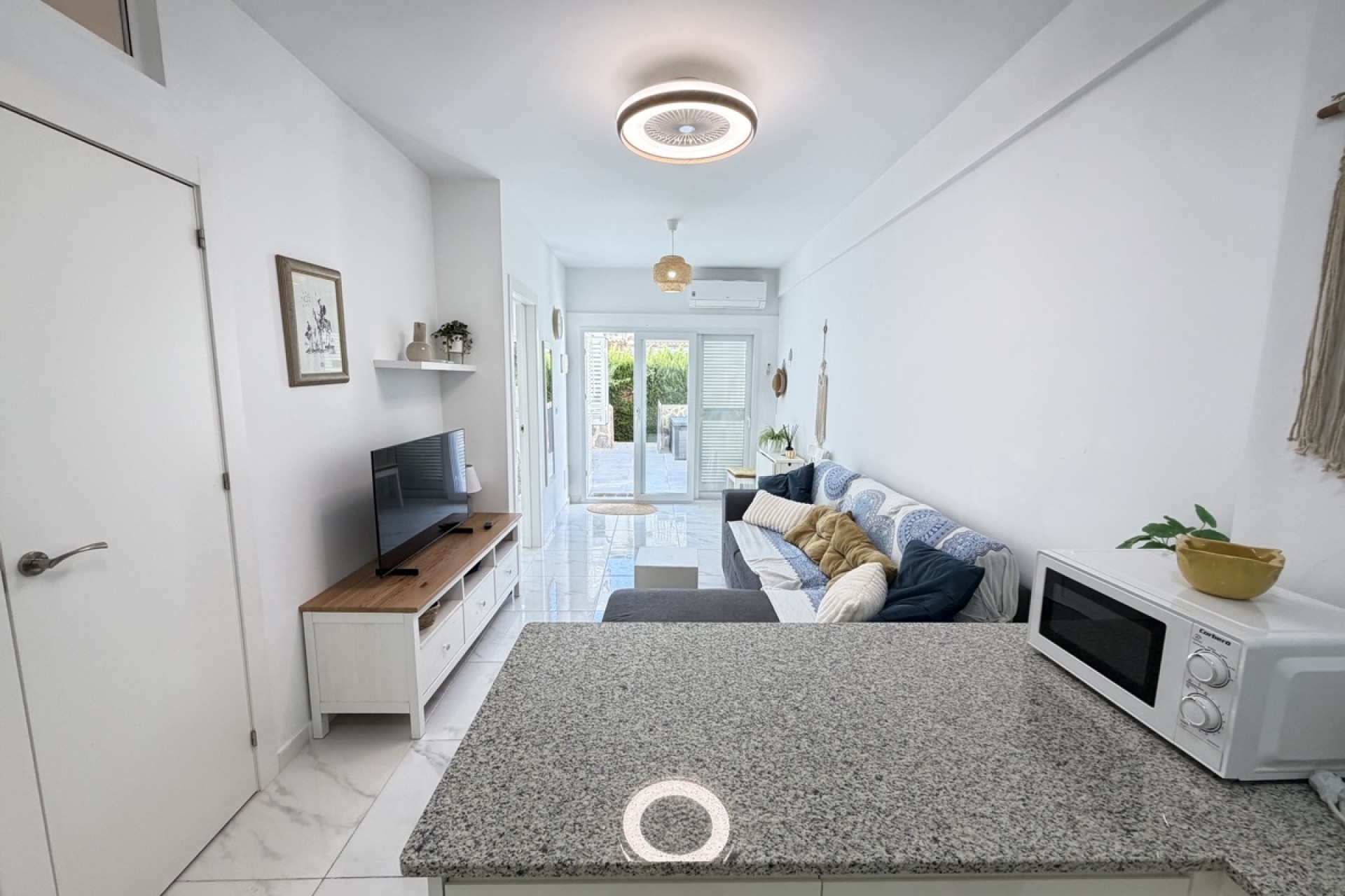 Wiederverkauf - Wohnung / Apartment -
La Zenia