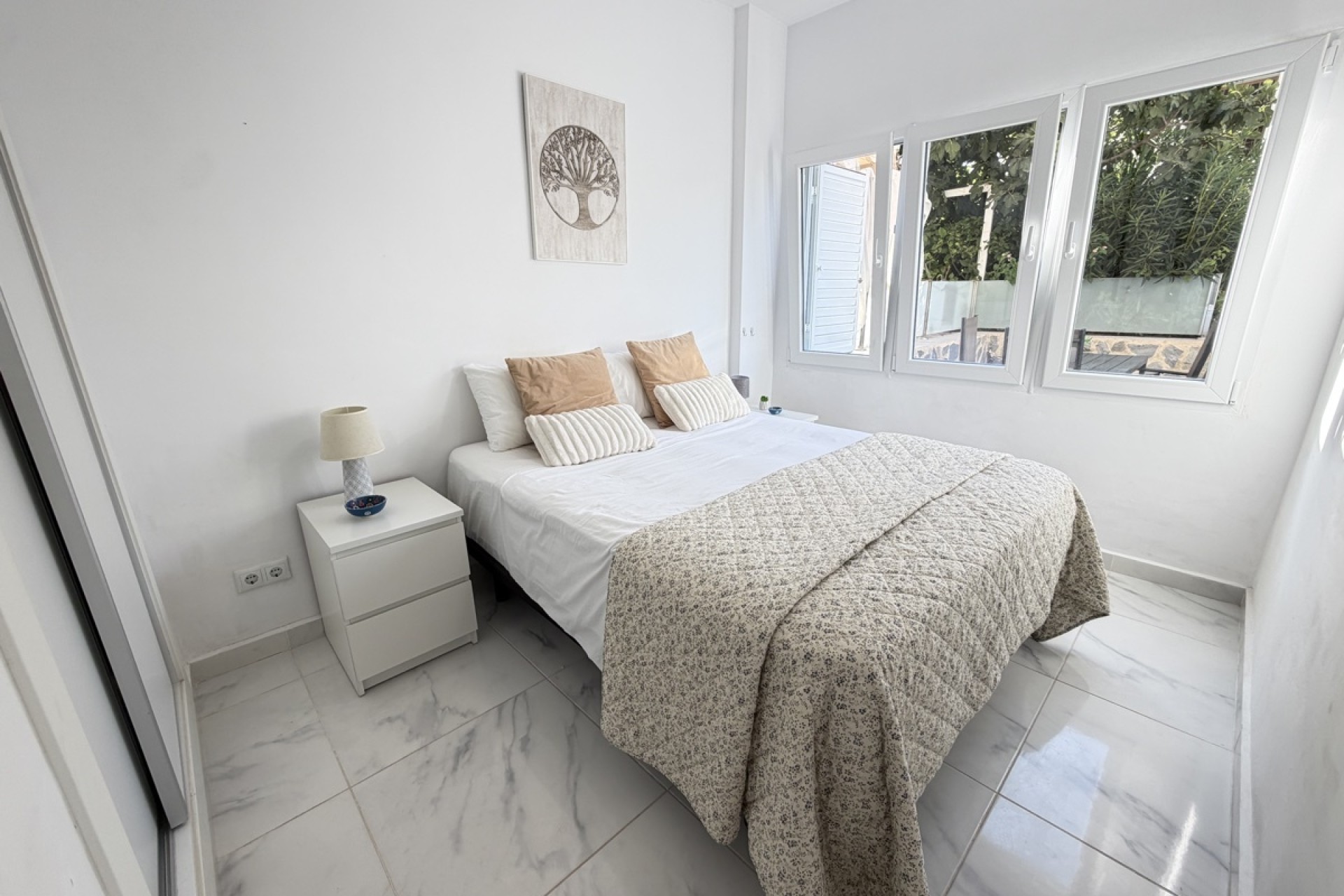 Wiederverkauf - Wohnung / Apartment -
La Zenia