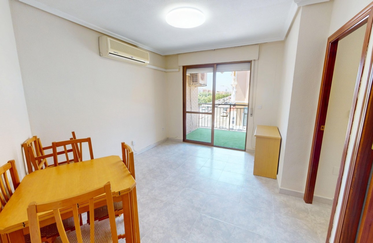 Wiederverkauf - Wohnung / Apartment -
Los Alcázares - Los Alcazares