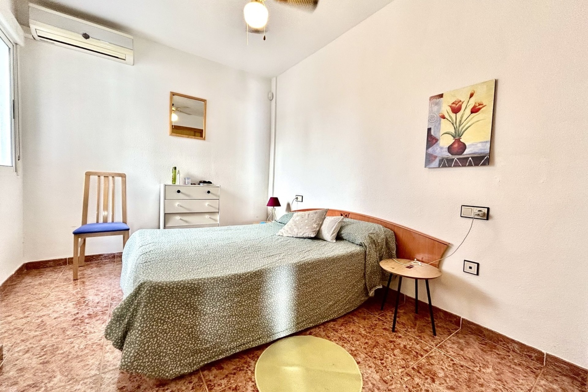 Wiederverkauf - Wohnung / Apartment -
Los Altos
