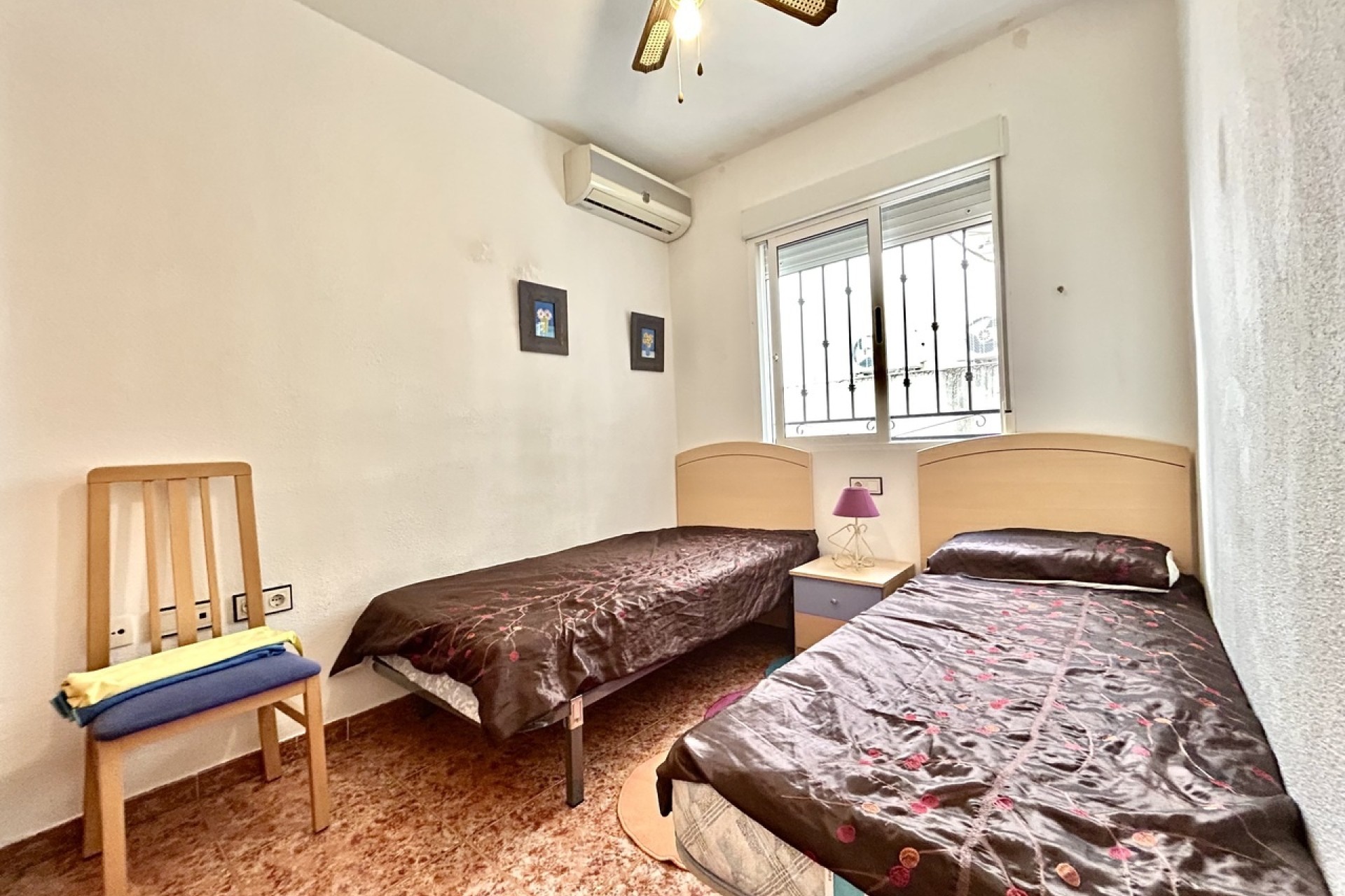 Wiederverkauf - Wohnung / Apartment -
Los Altos