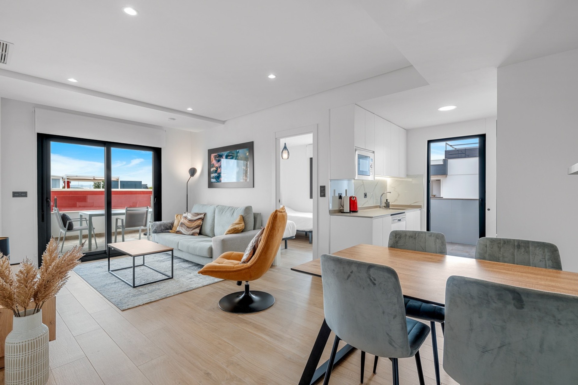 Wiederverkauf - Wohnung / Apartment -
Los Altos