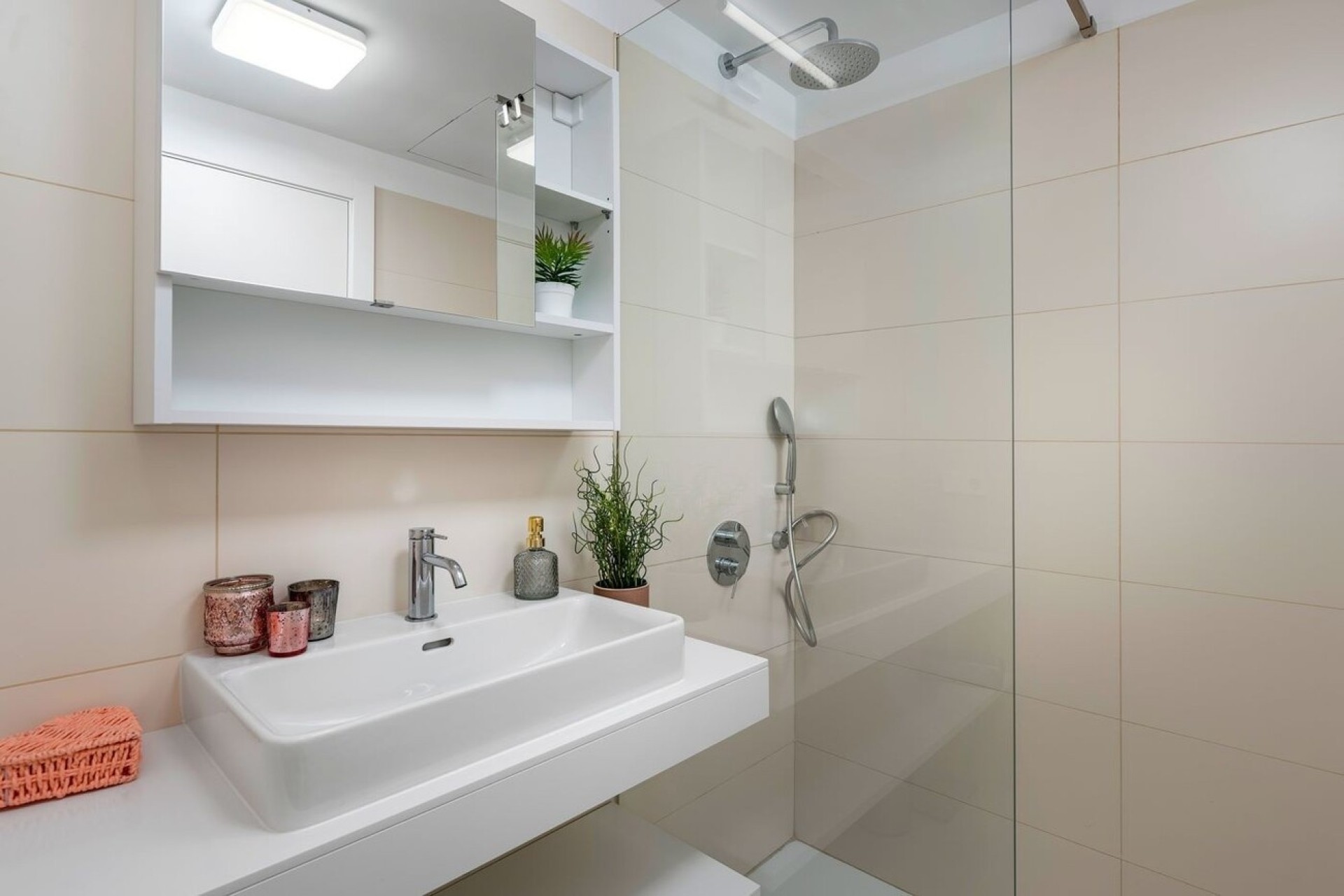 Wiederverkauf - Wohnung / Apartment -
Los Balcones - Los Altos del Edén - Los Balcones