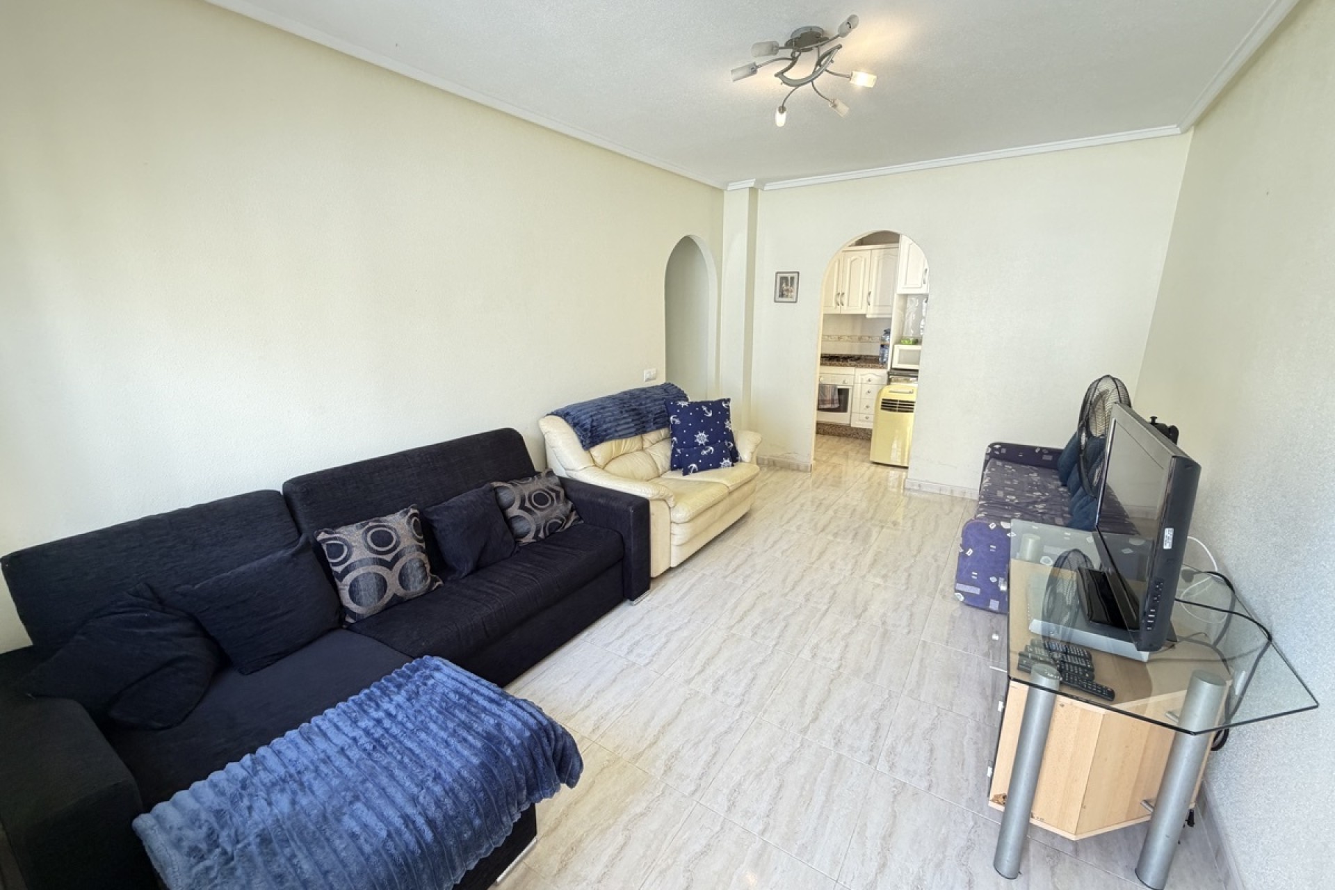 Wiederverkauf - Wohnung / Apartment -
Los Dolses