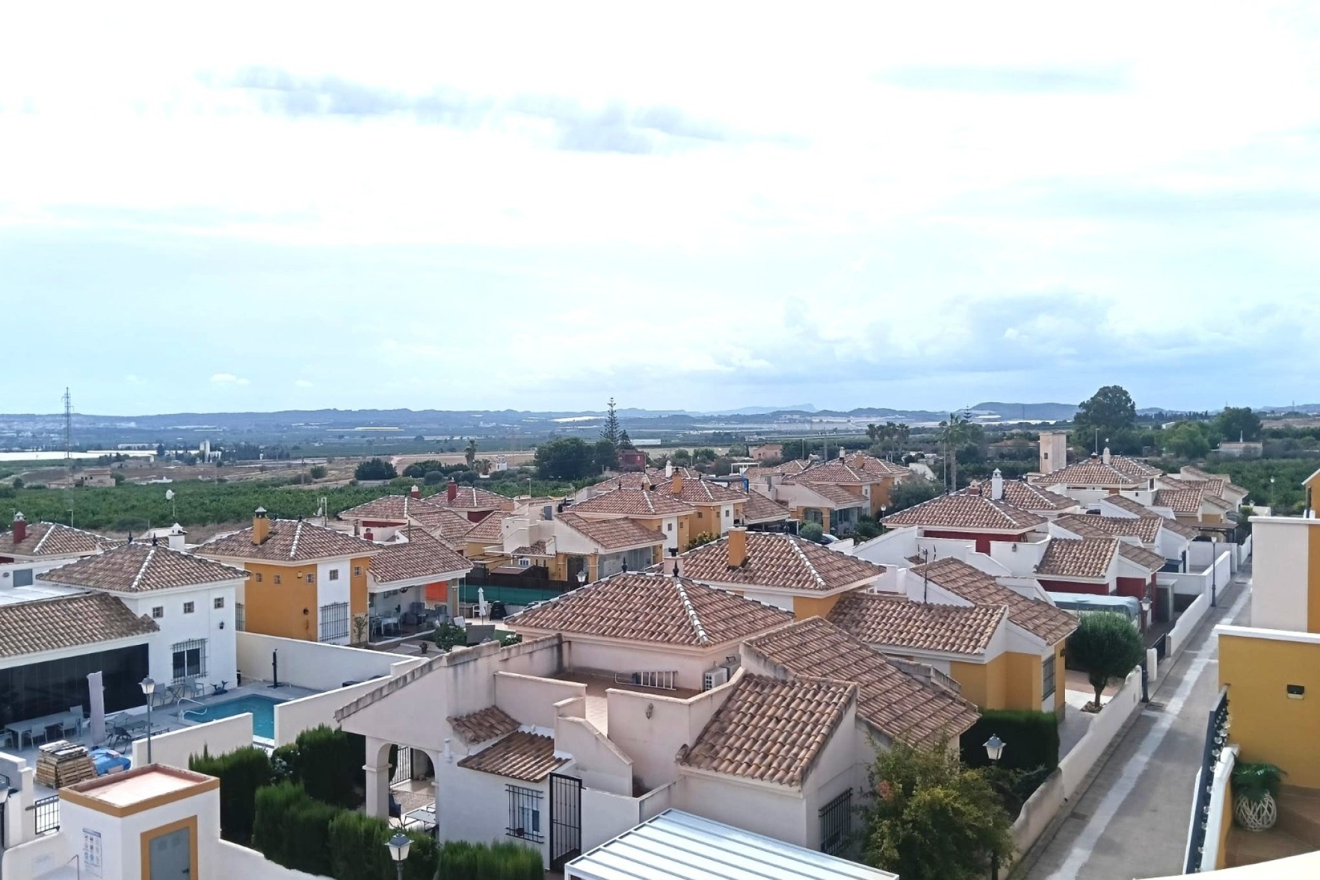 Wiederverkauf - Wohnung / Apartment -
Los Montesinos - Urbanizacion montesol