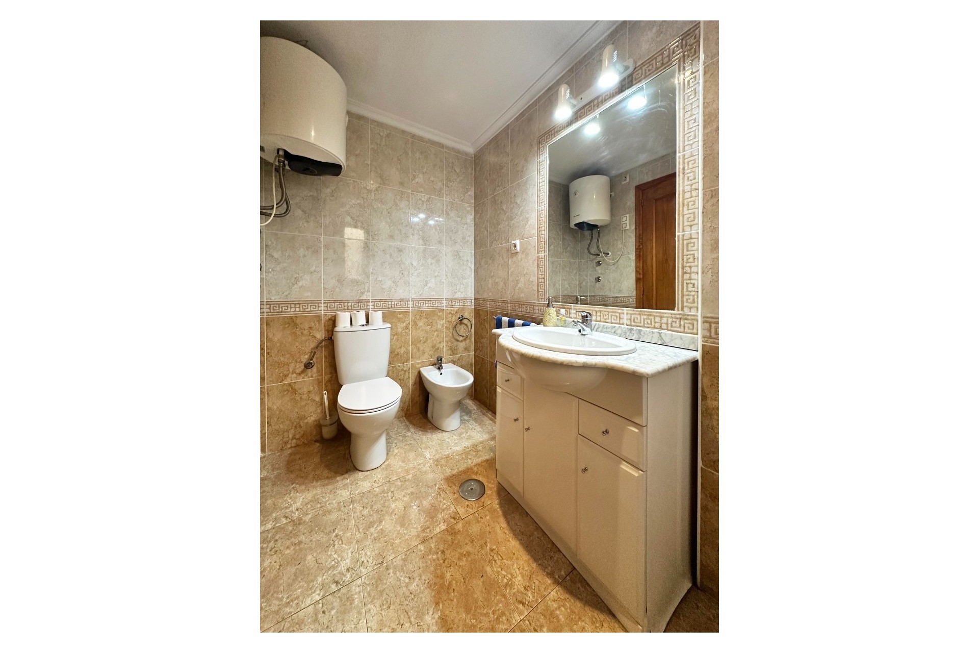 Wiederverkauf - Wohnung / Apartment -
Orihuela Costa - Aguamarina