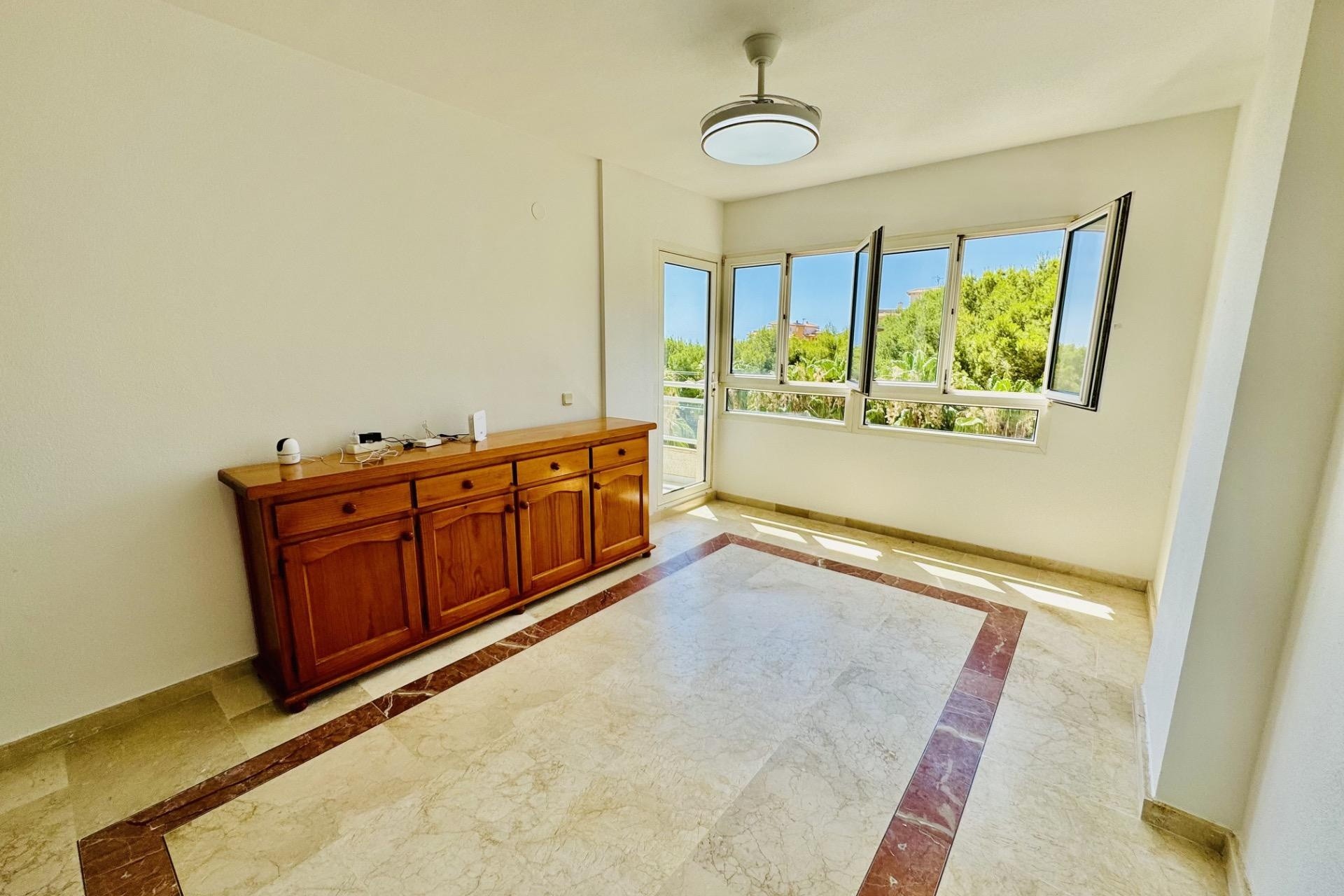 Wiederverkauf - Wohnung / Apartment -
Orihuela Costa - Altos de Campoamor