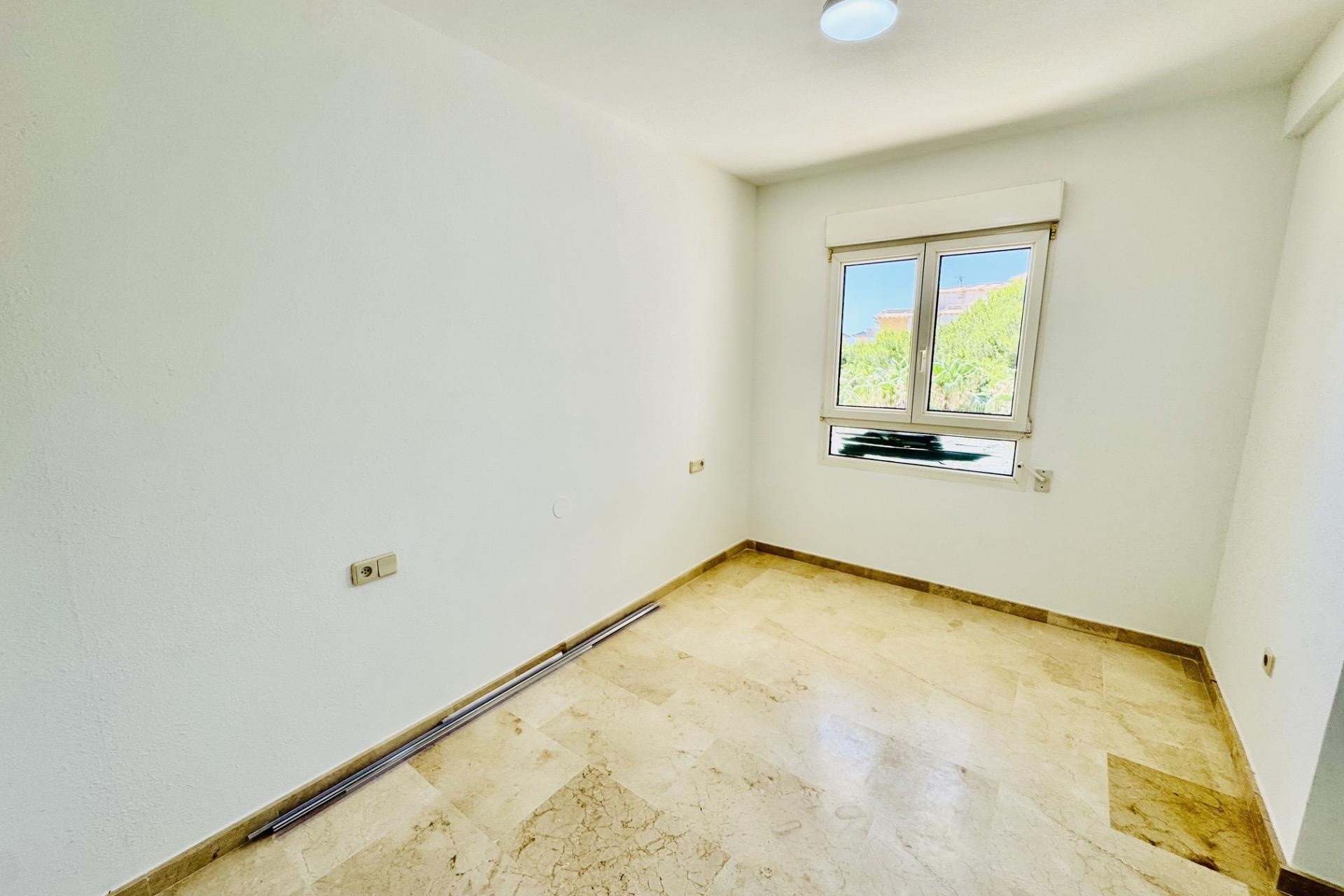 Wiederverkauf - Wohnung / Apartment -
Orihuela Costa - Altos de Campoamor