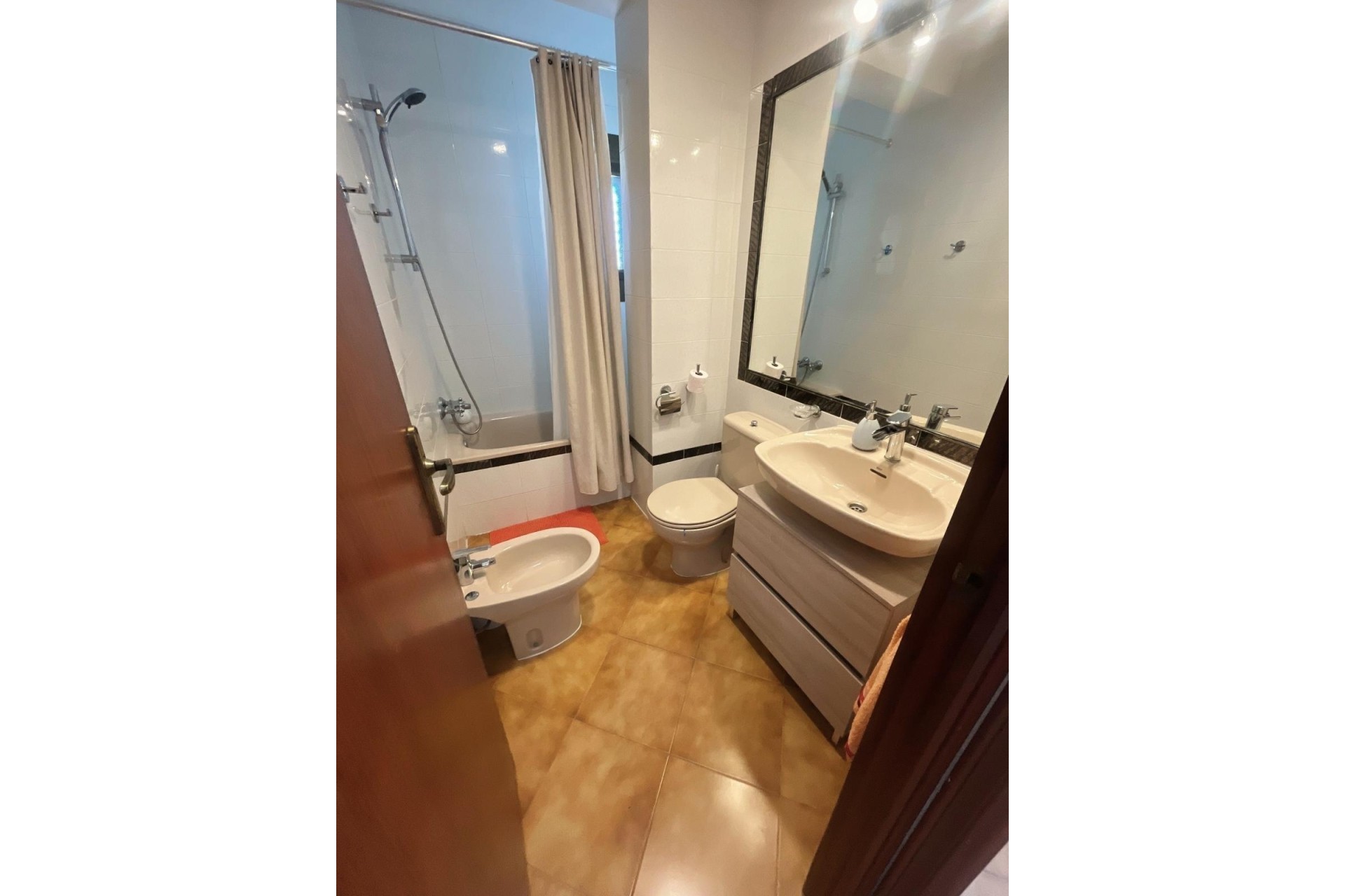 Wiederverkauf - Wohnung / Apartment -
Orihuela Costa - Cabo Roig