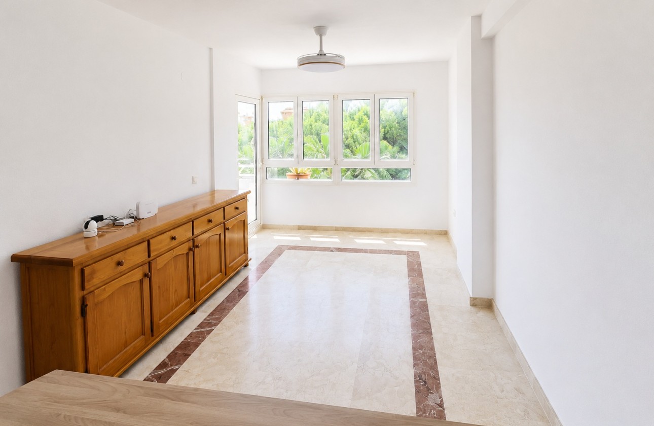 Wiederverkauf - Wohnung / Apartment -
Orihuela Costa - Campoamor