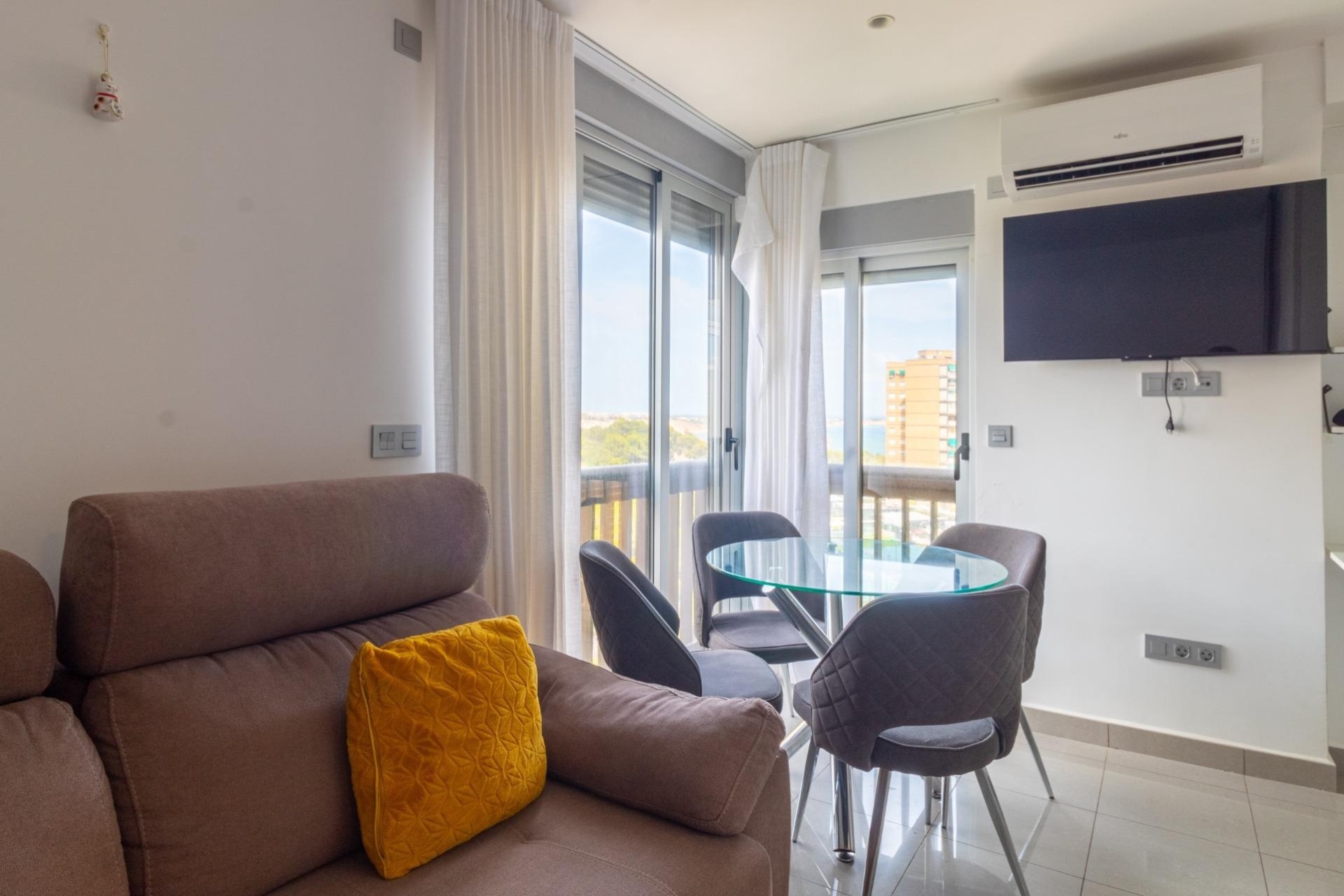 Wiederverkauf - Wohnung / Apartment -
Orihuela Costa - Campoamor