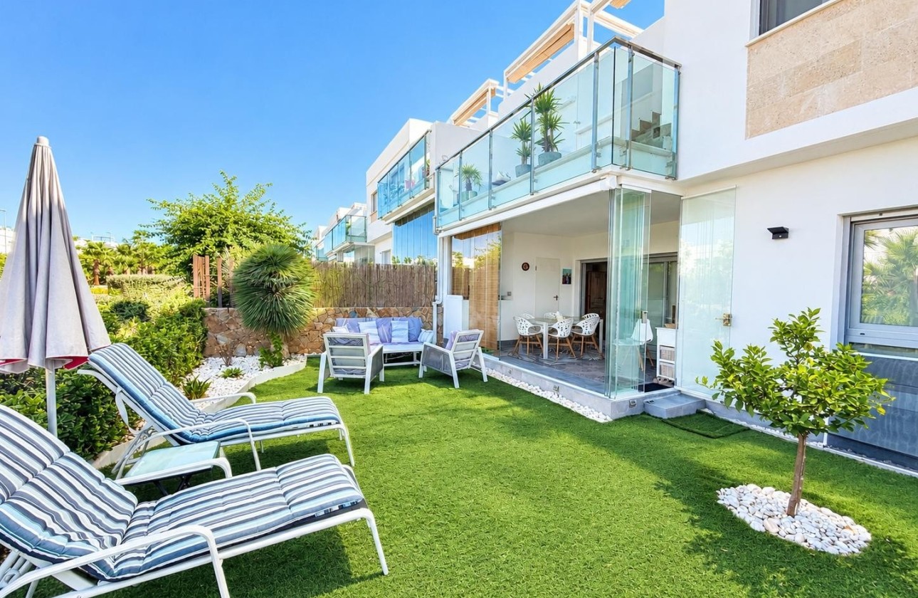 Wiederverkauf - Wohnung / Apartment -
Orihuela Costa - Entre Naranjos - Vistabella Golf