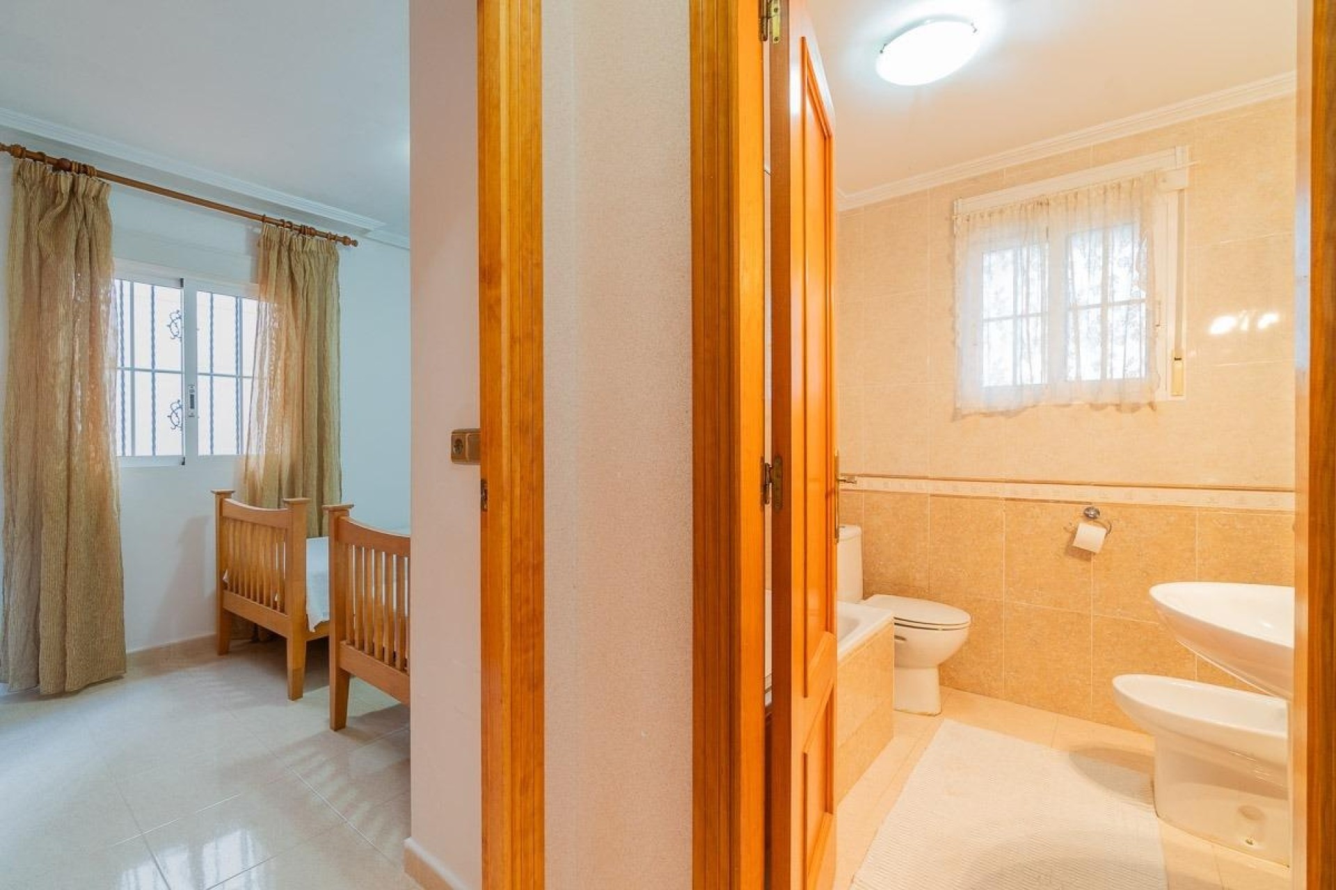 Wiederverkauf - Wohnung / Apartment -
Orihuela Costa - Lomas de Cabo Roig-Los Dolses