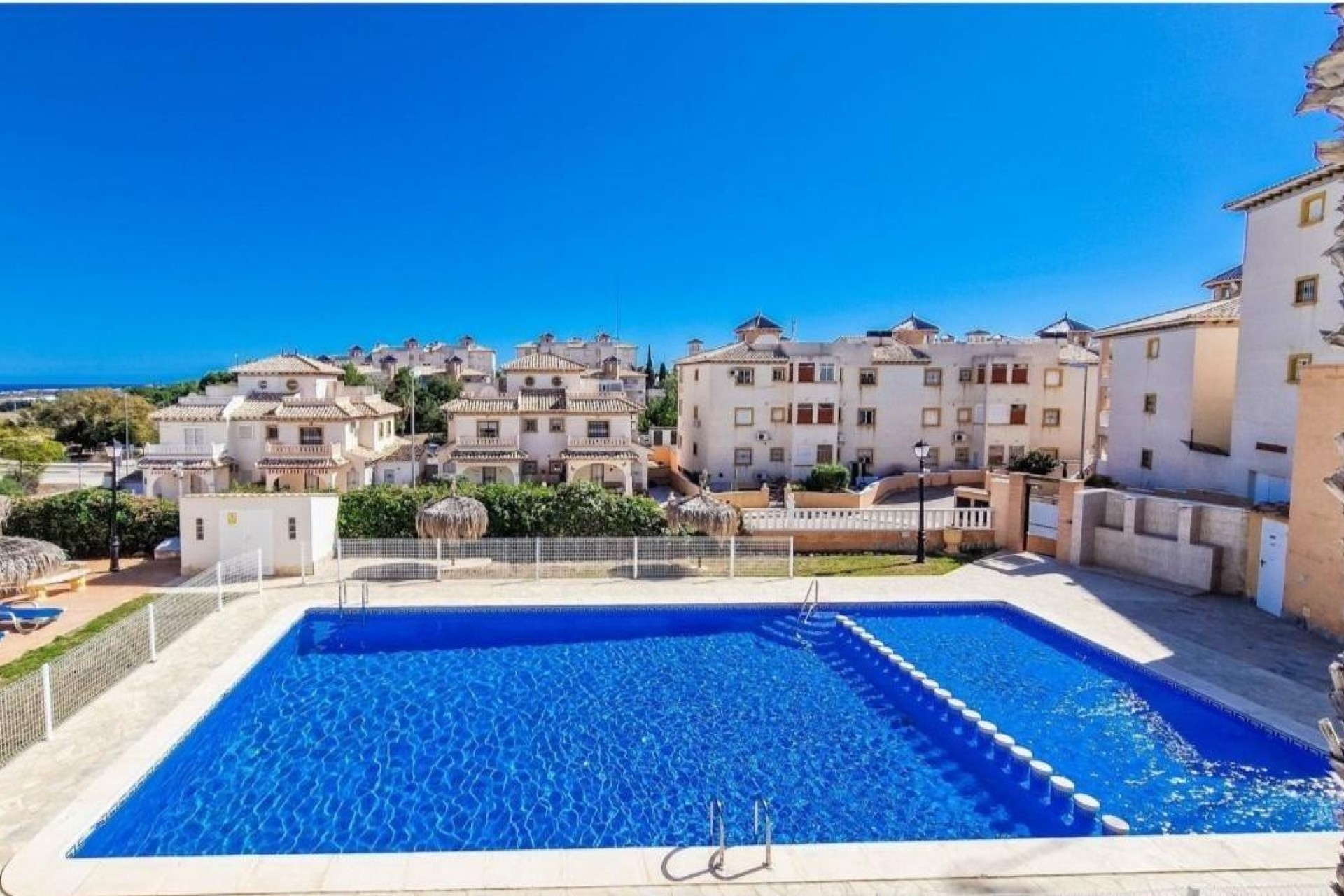 Wiederverkauf - Wohnung / Apartment -
Orihuela Costa - Lomas De Cabo Roig-los Dolses