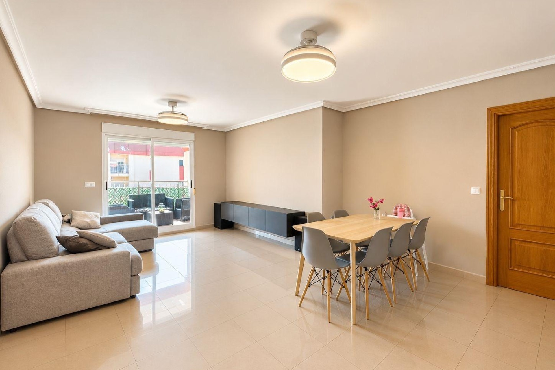 Wiederverkauf - Wohnung / Apartment -
Orihuela Costa - Lomas de Cabo Roig
