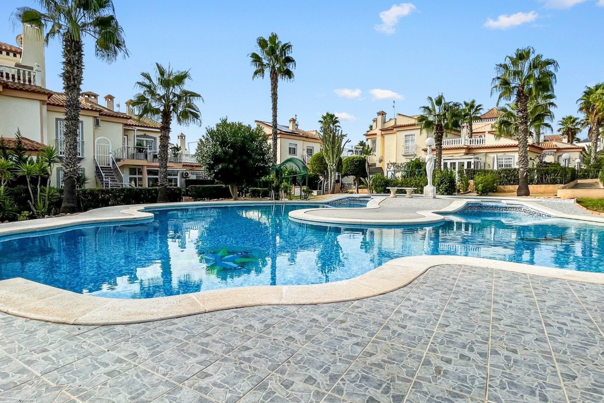 Wiederverkauf - Wohnung / Apartment -
Orihuela Costa - Los Altos *