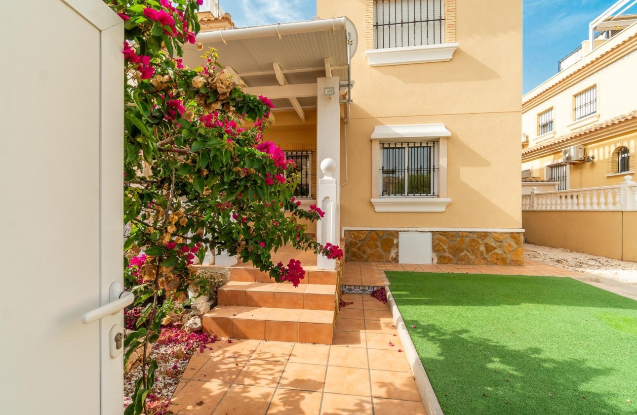 Wiederverkauf - Wohnung / Apartment -
Orihuela Costa - Los Dolses