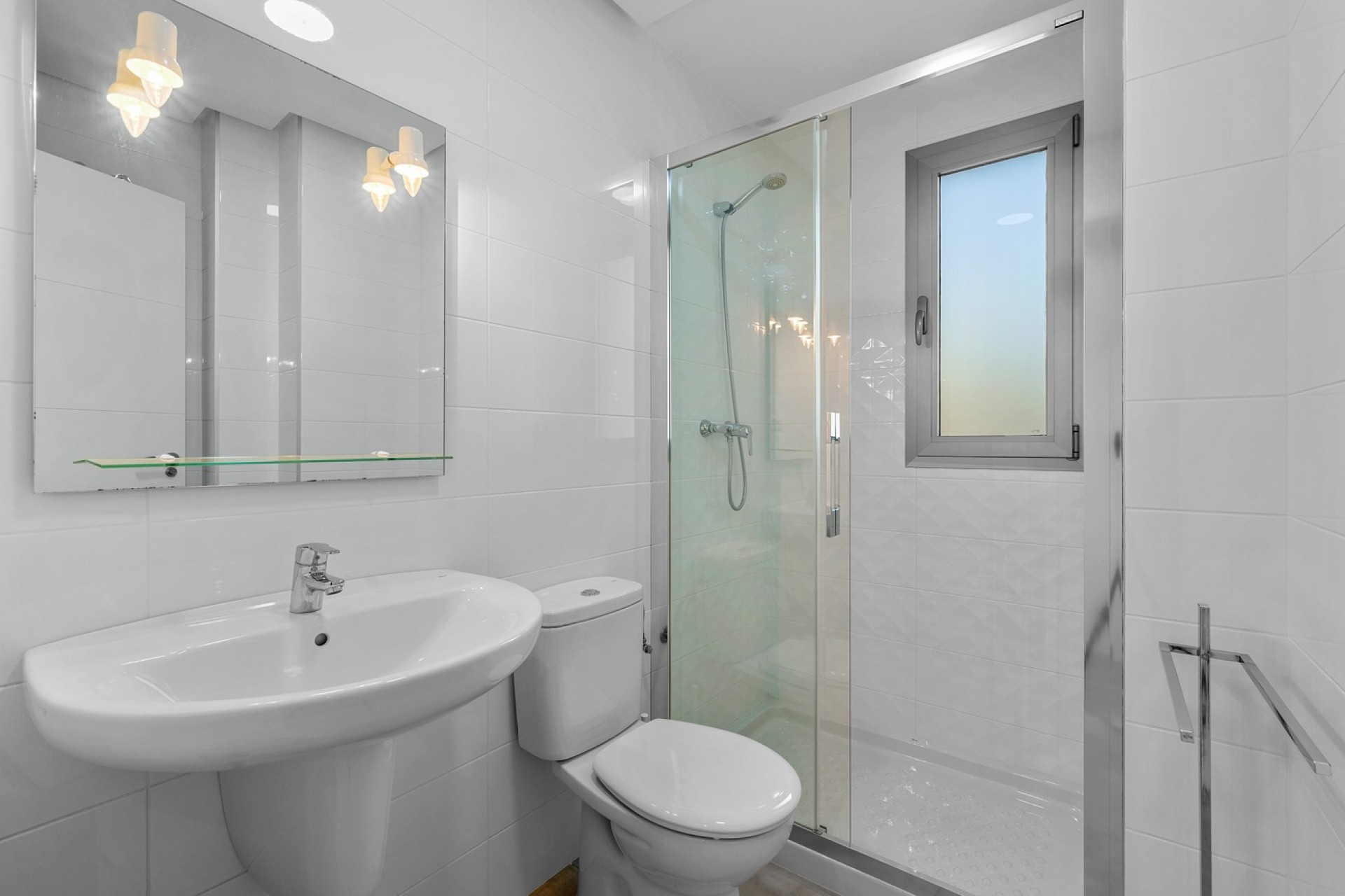 Wiederverkauf - Wohnung / Apartment -
Orihuela Costa - Los Dolses