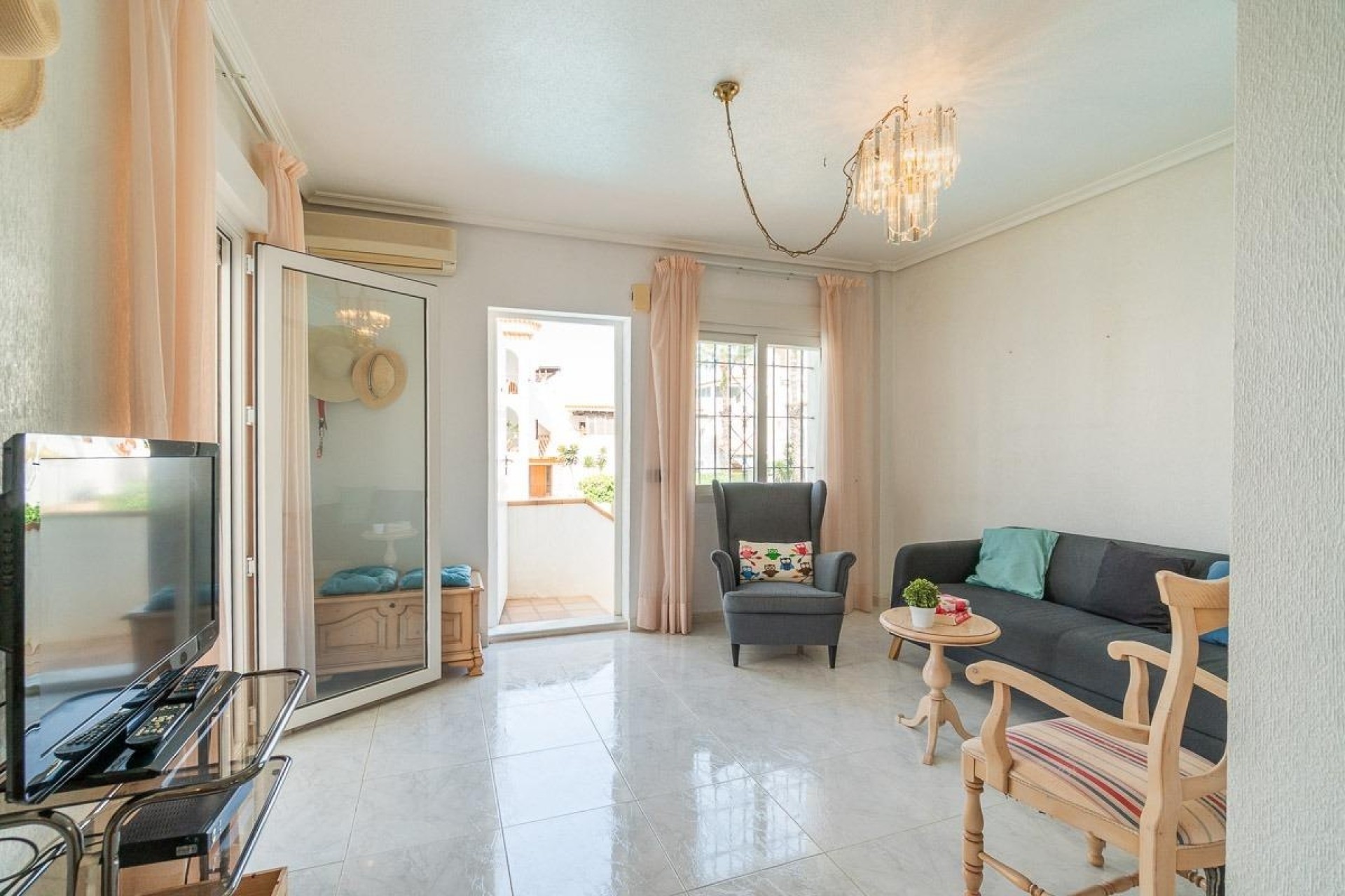 Wiederverkauf - Wohnung / Apartment -
Orihuela Costa - Playa Flamenca