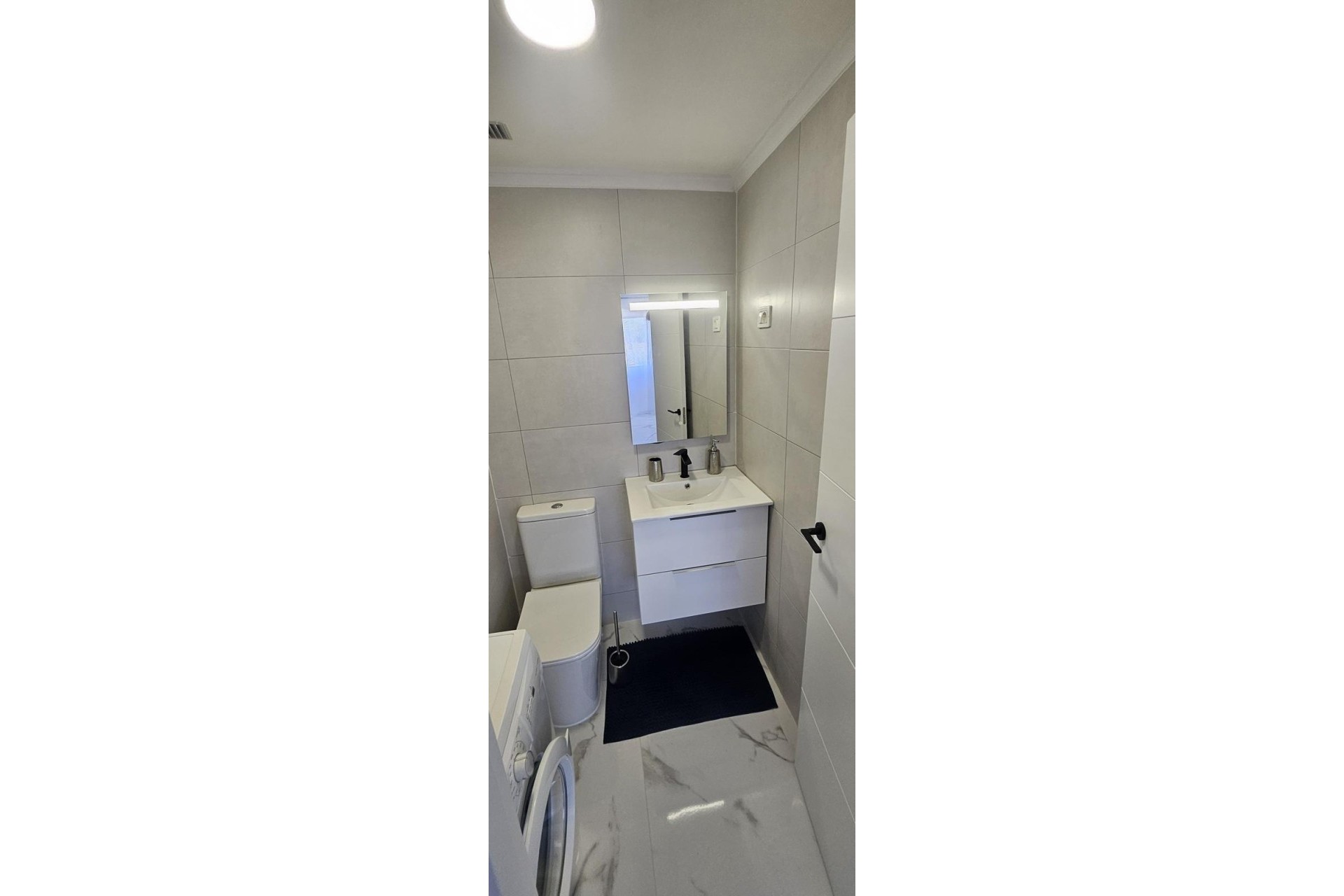 Wiederverkauf - Wohnung / Apartment -
Orihuela Costa - Punta Prima