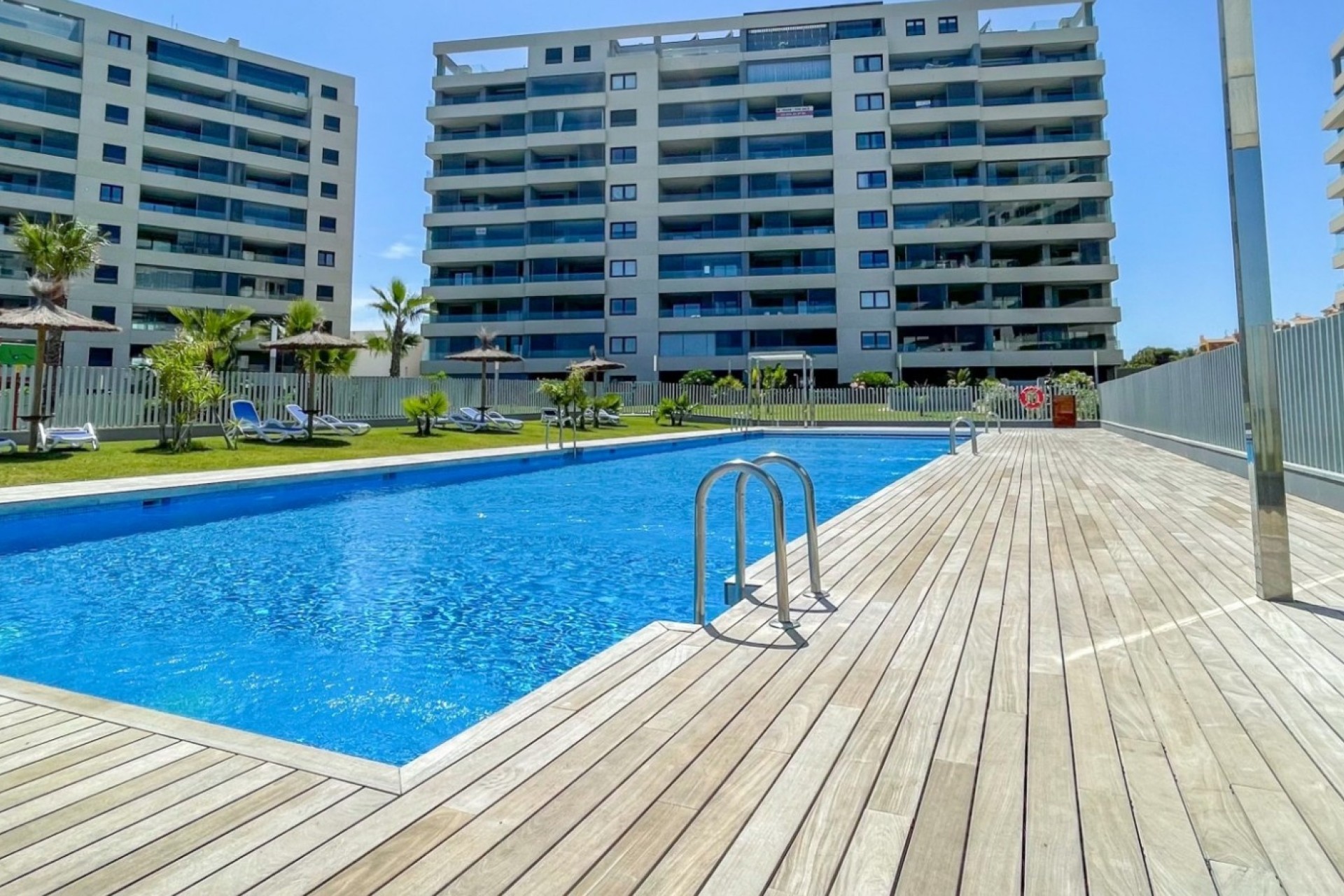 Wiederverkauf - Wohnung / Apartment -
Orihuela Costa - Punta Prima