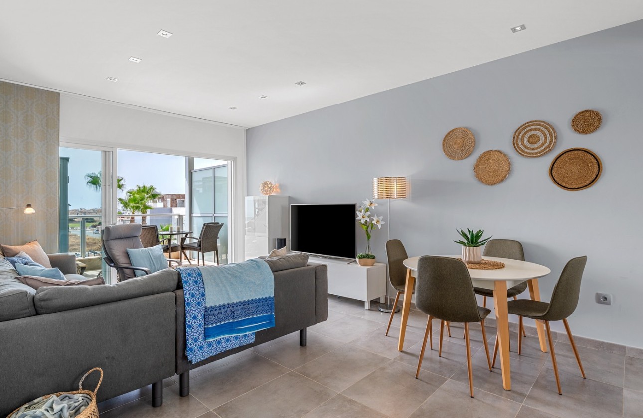 Wiederverkauf - Wohnung / Apartment -
Orihuela Costa - Punta Prima