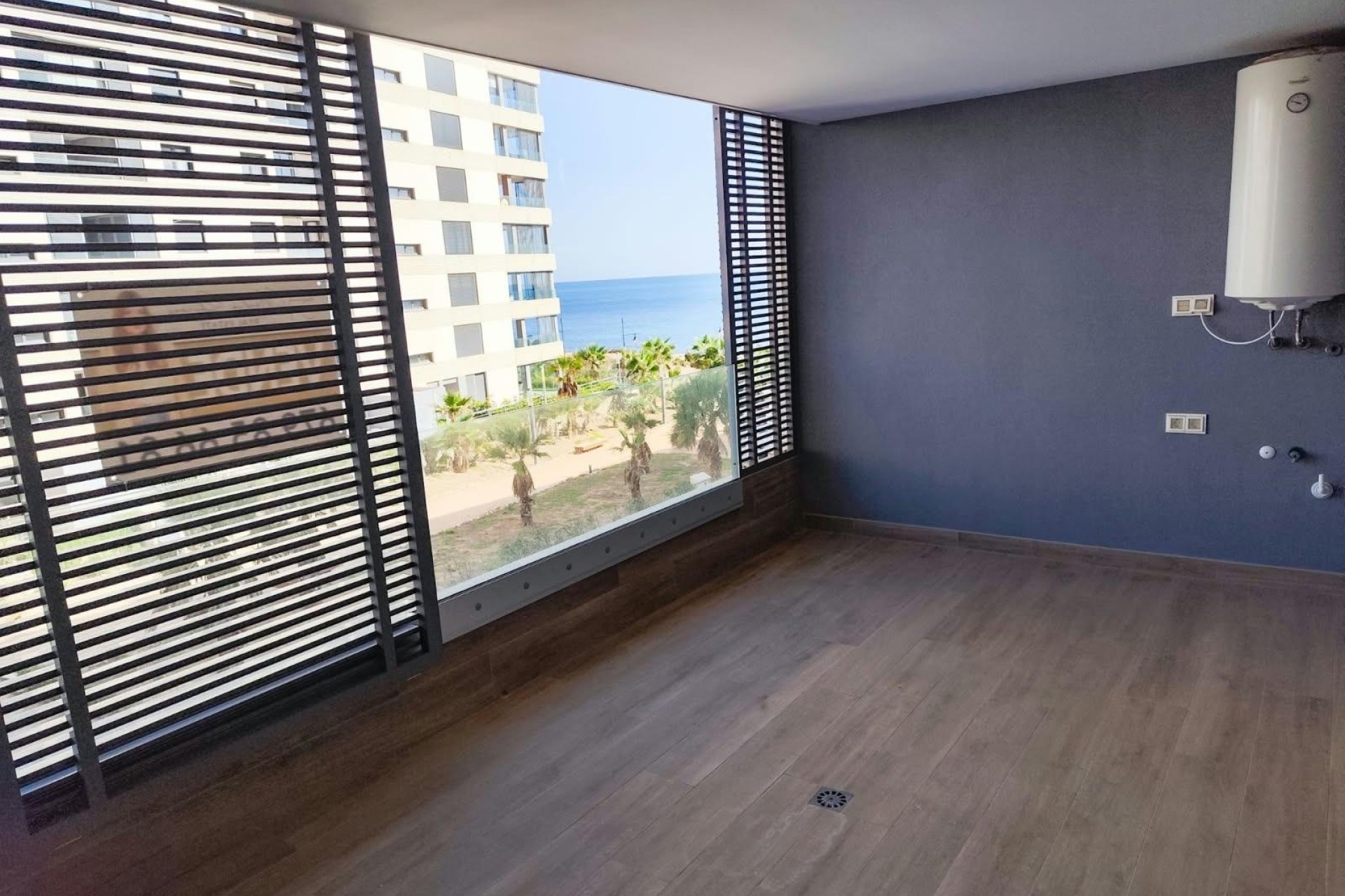 Wiederverkauf - Wohnung / Apartment -
Orihuela Costa - Punta Prima