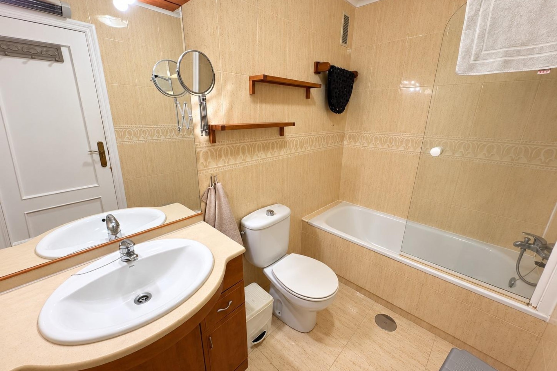Wiederverkauf - Wohnung / Apartment -
Orihuela Costa - Punta Prima