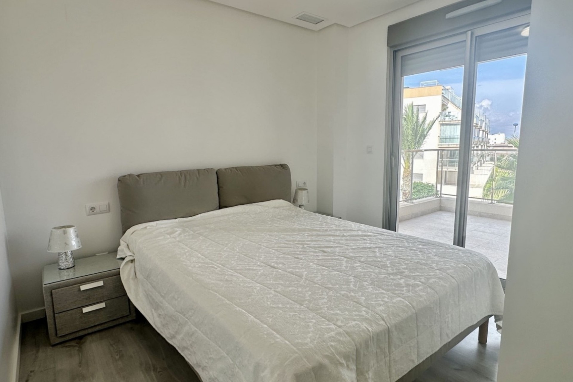 Wiederverkauf - Wohnung / Apartment -
Orihuela Costa - Villamartín