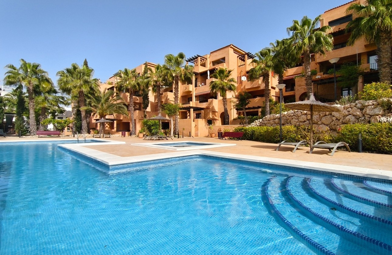 Wiederverkauf - Wohnung / Apartment -
Orihuela Costa - Villamartín