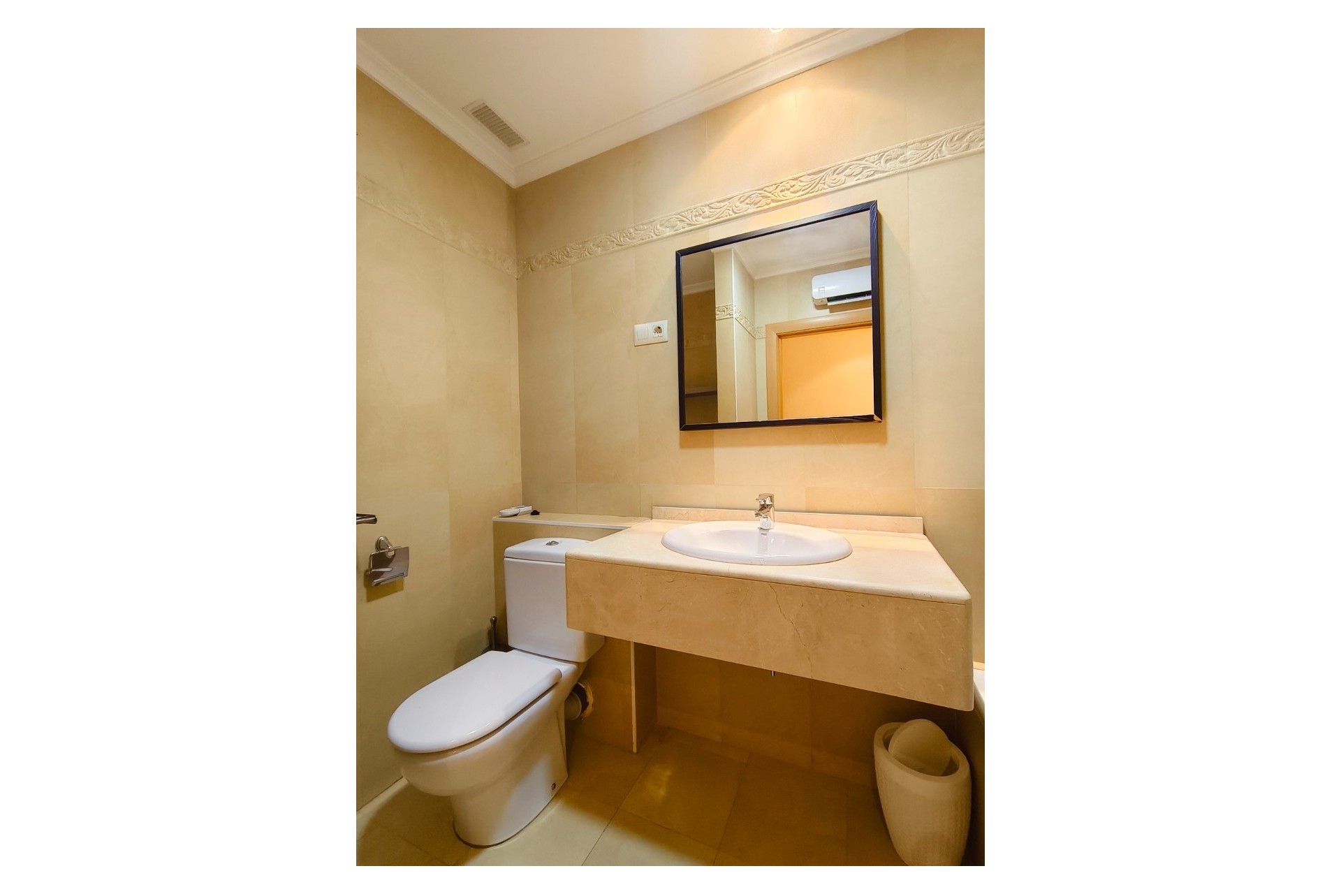 Wiederverkauf - Wohnung / Apartment -
Orihuela Costa - Villamartín