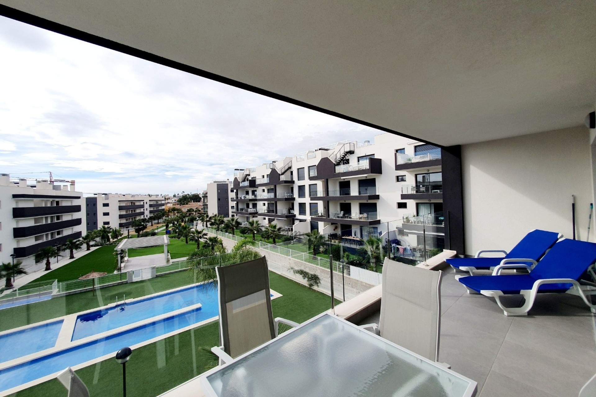 Wiederverkauf - Wohnung / Apartment -
Orihuela Costa - Villamartín