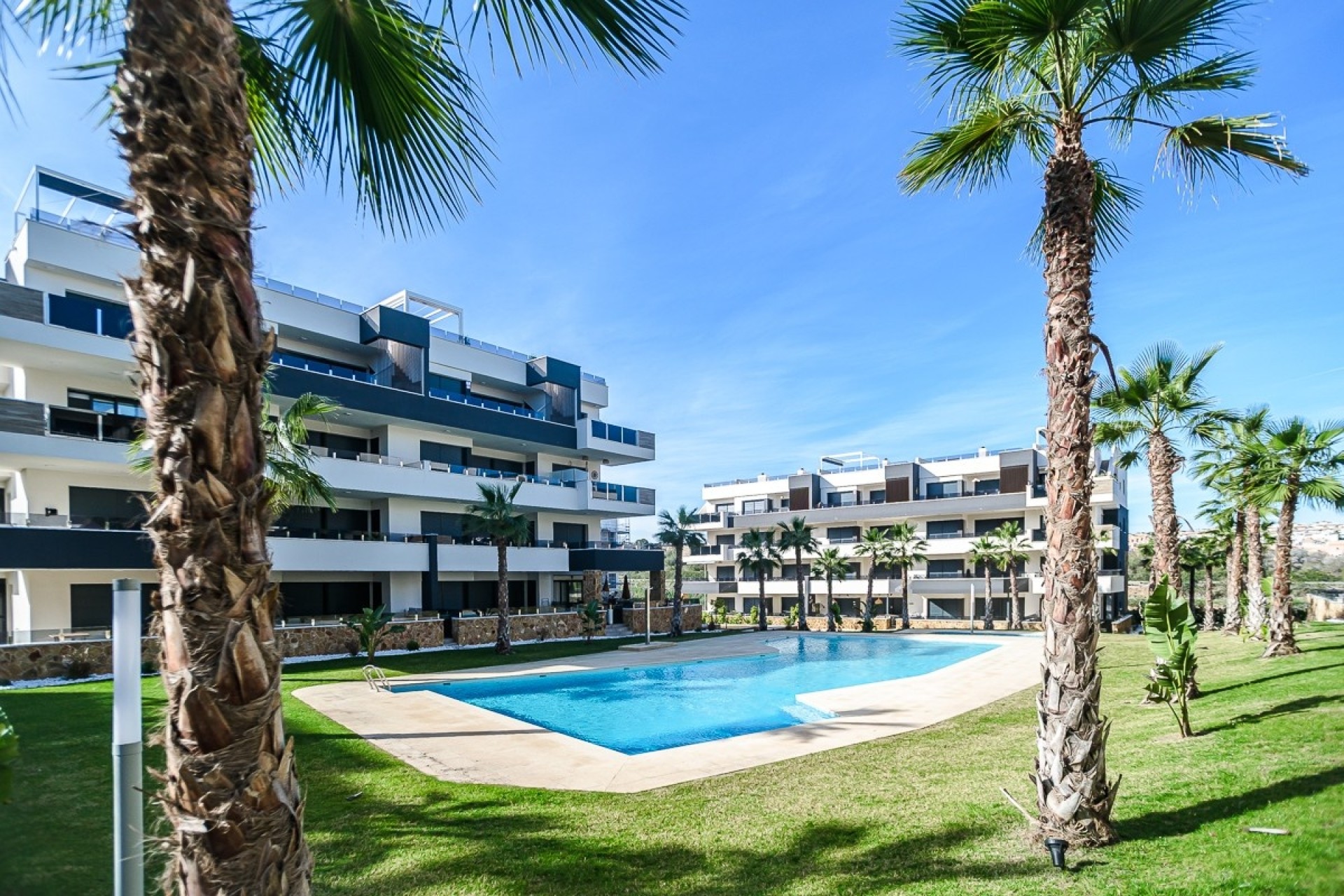 Wiederverkauf - Wohnung / Apartment -
Orihuela Costa