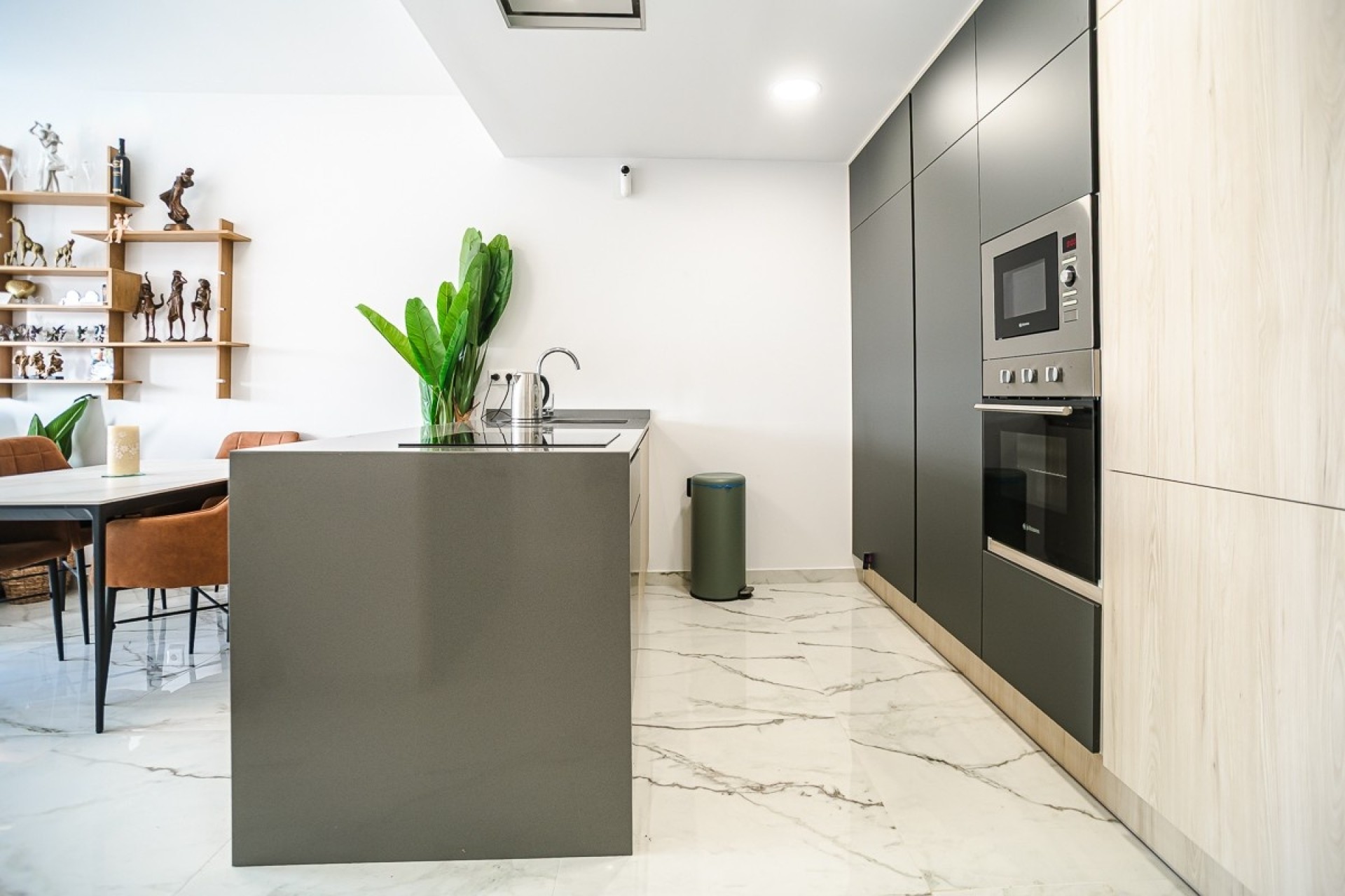 Wiederverkauf - Wohnung / Apartment -
Orihuela Costa
