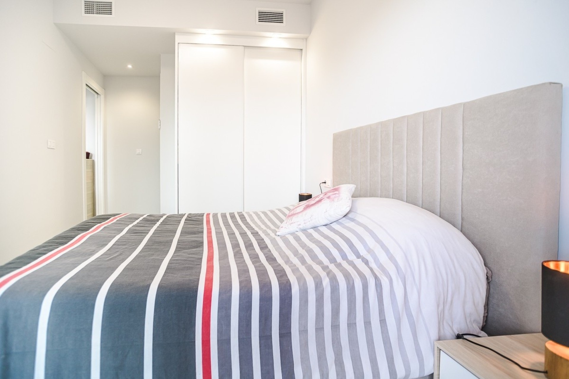 Wiederverkauf - Wohnung / Apartment -
Orihuela Costa