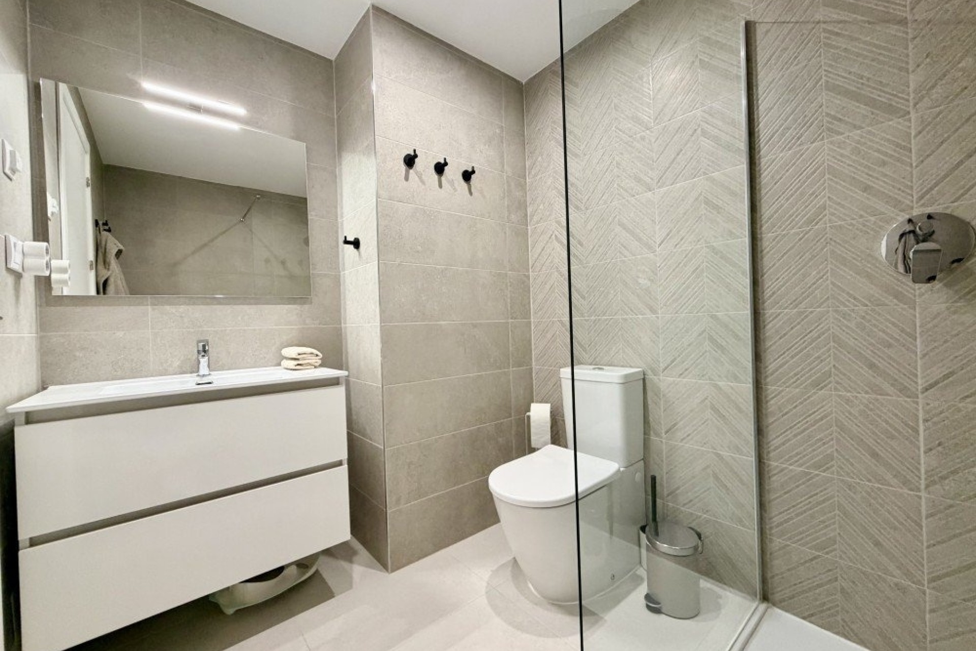 Wiederverkauf - Wohnung / Apartment -
Orihuela Costa