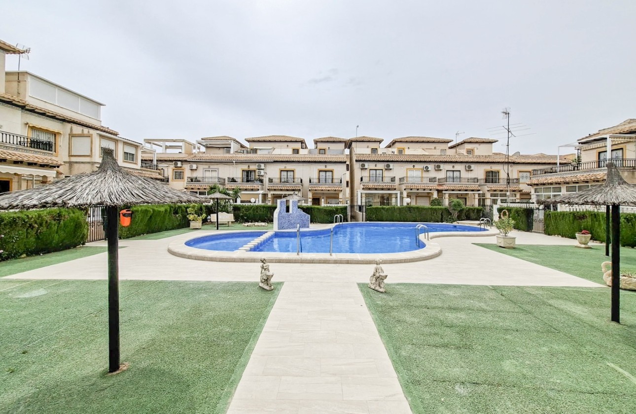 Wiederverkauf - Wohnung / Apartment -
Orihuela Costa